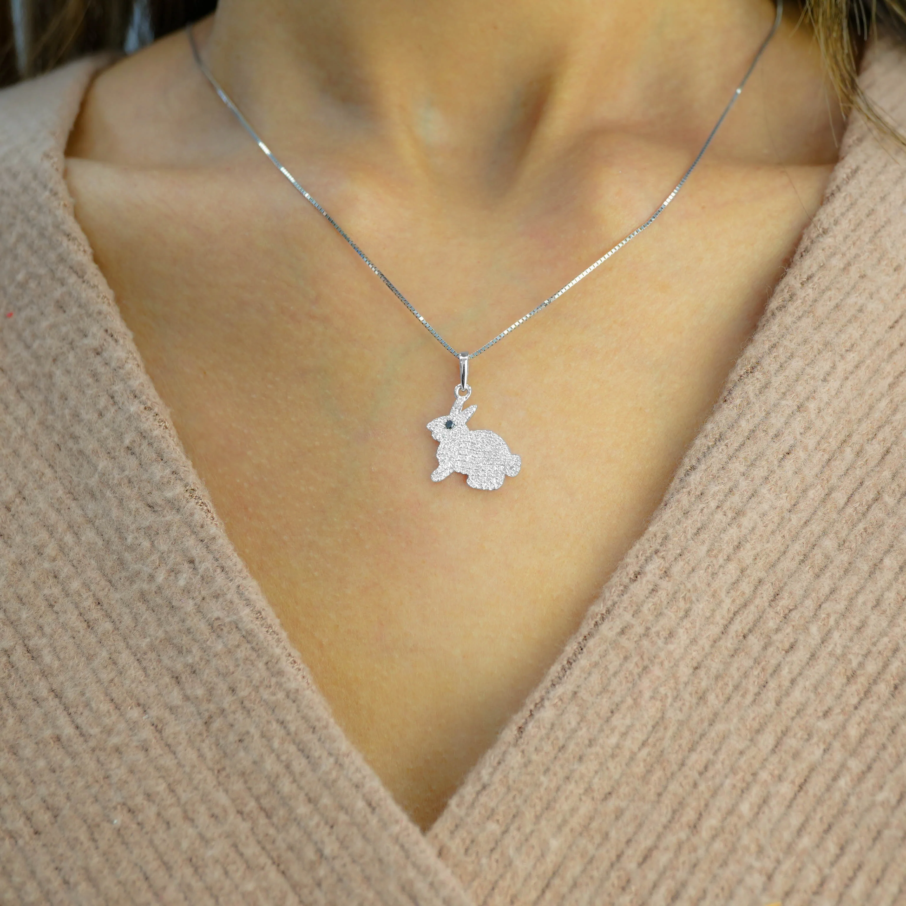 10K Gold Bunny Diamond Pendant 0.47 CT - Image 4