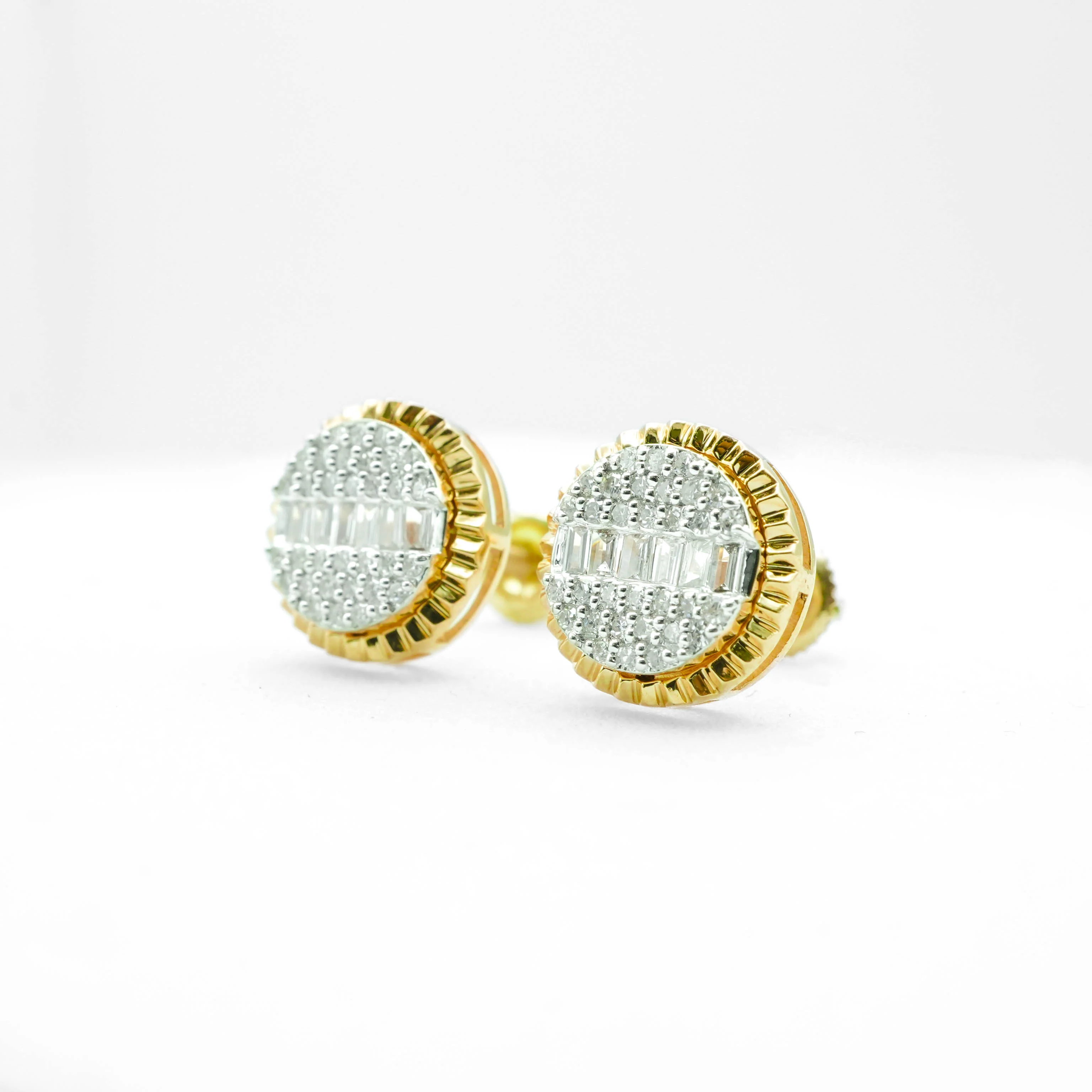 10K Gold Diamond Stud Round Earrings 0.30 CT - Image 3