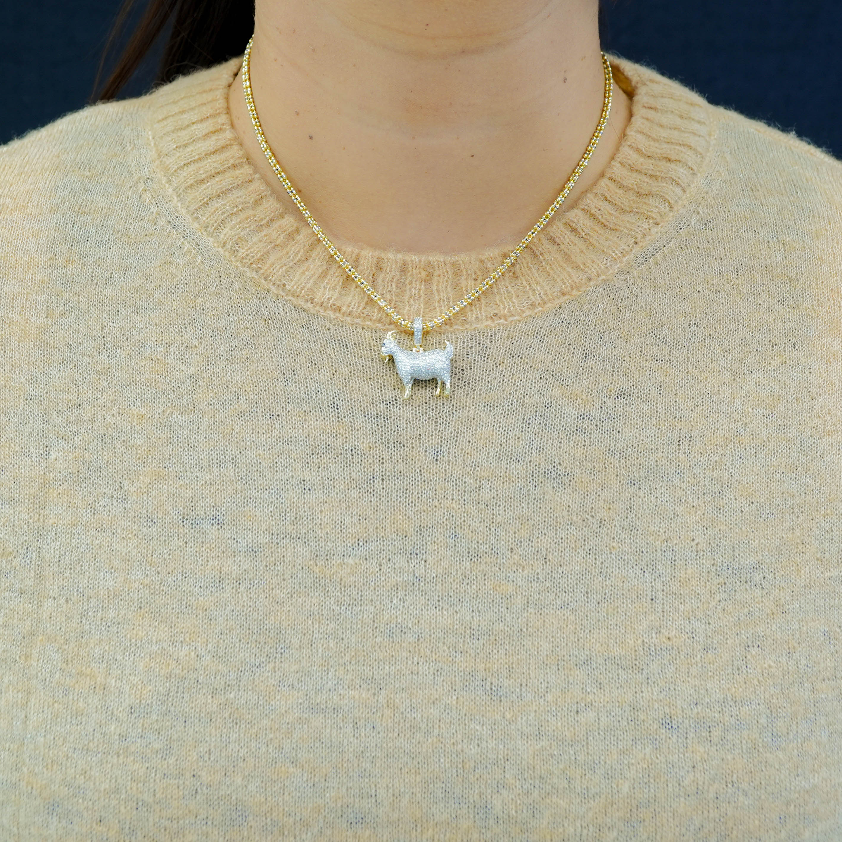 10K Gold Goat Diamond Pendant 0.50 CT - Image 2
