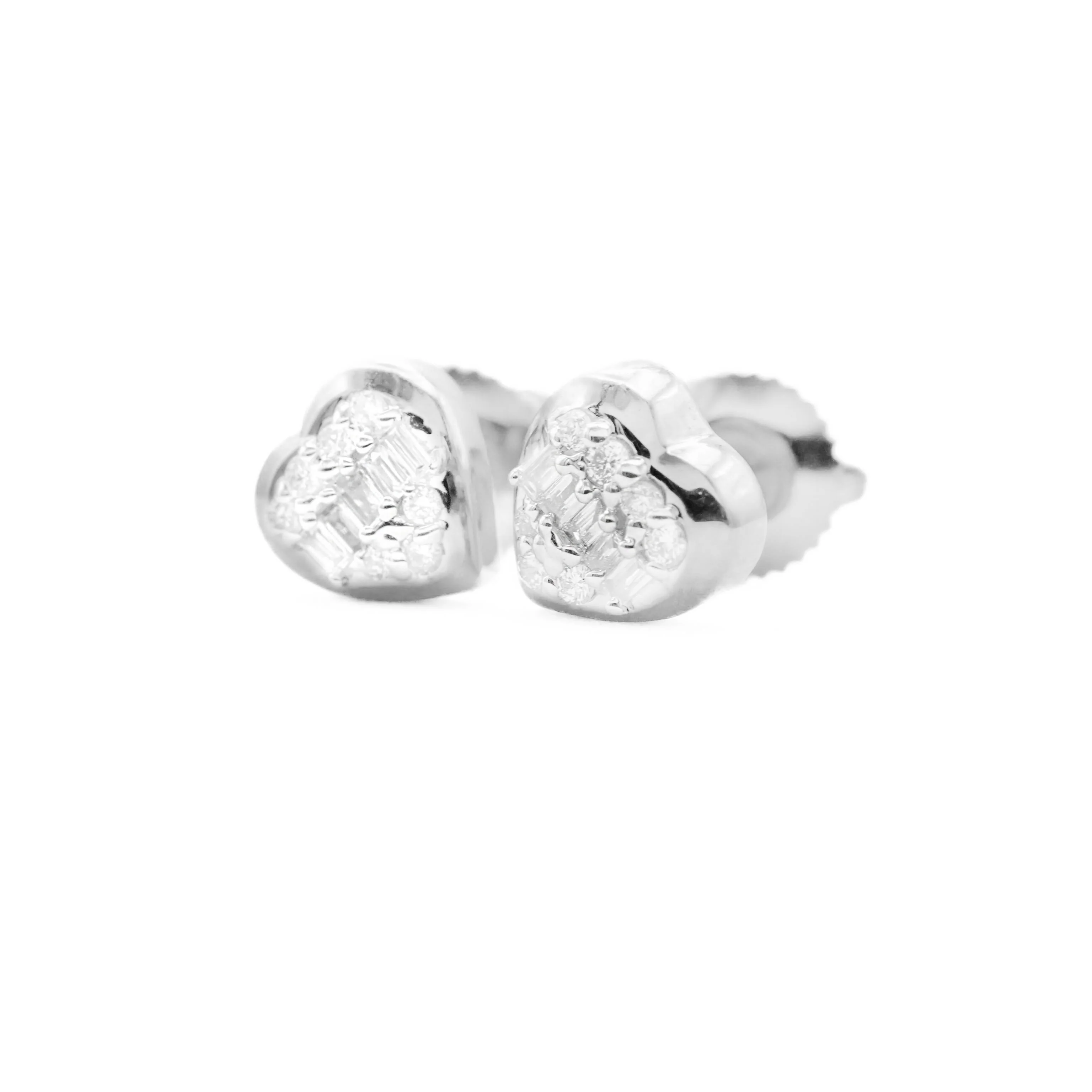 14K Gold Diamond Stud Earrings 0.13 CT - Image 8