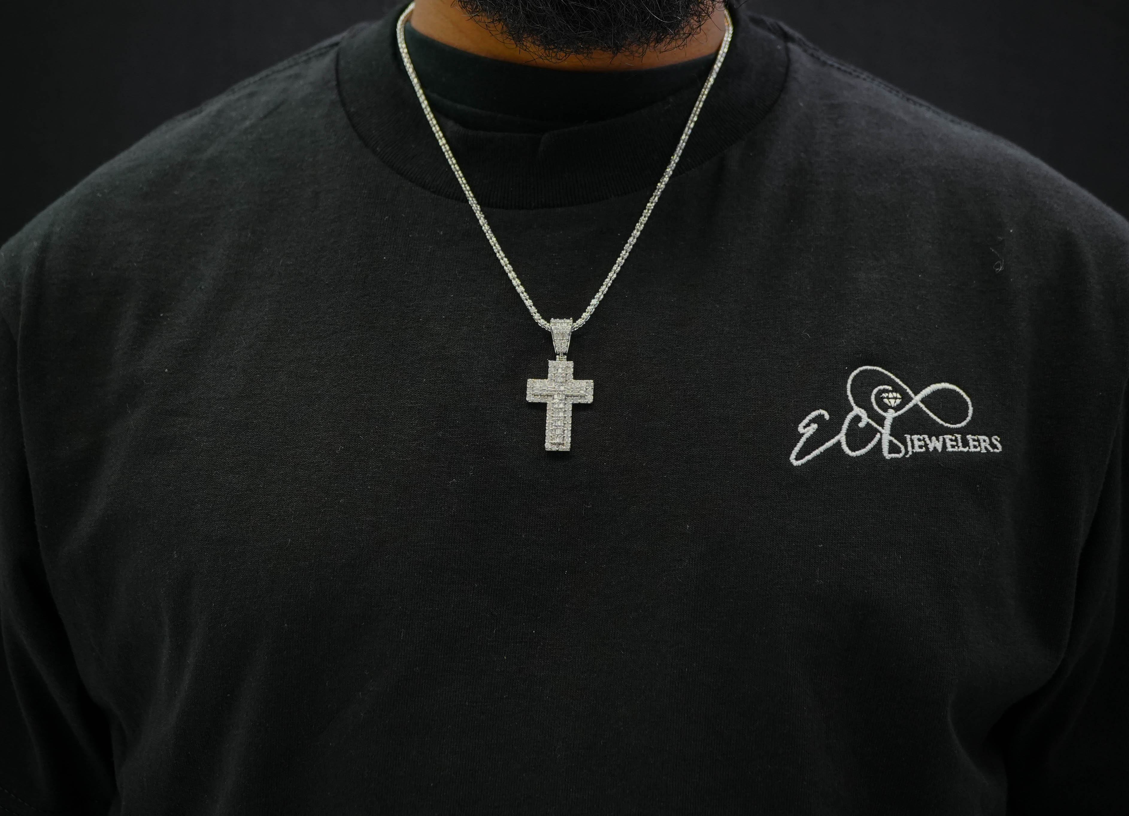 14K White Gold Diamond Cross Pendant 2.34 CT - Image 2