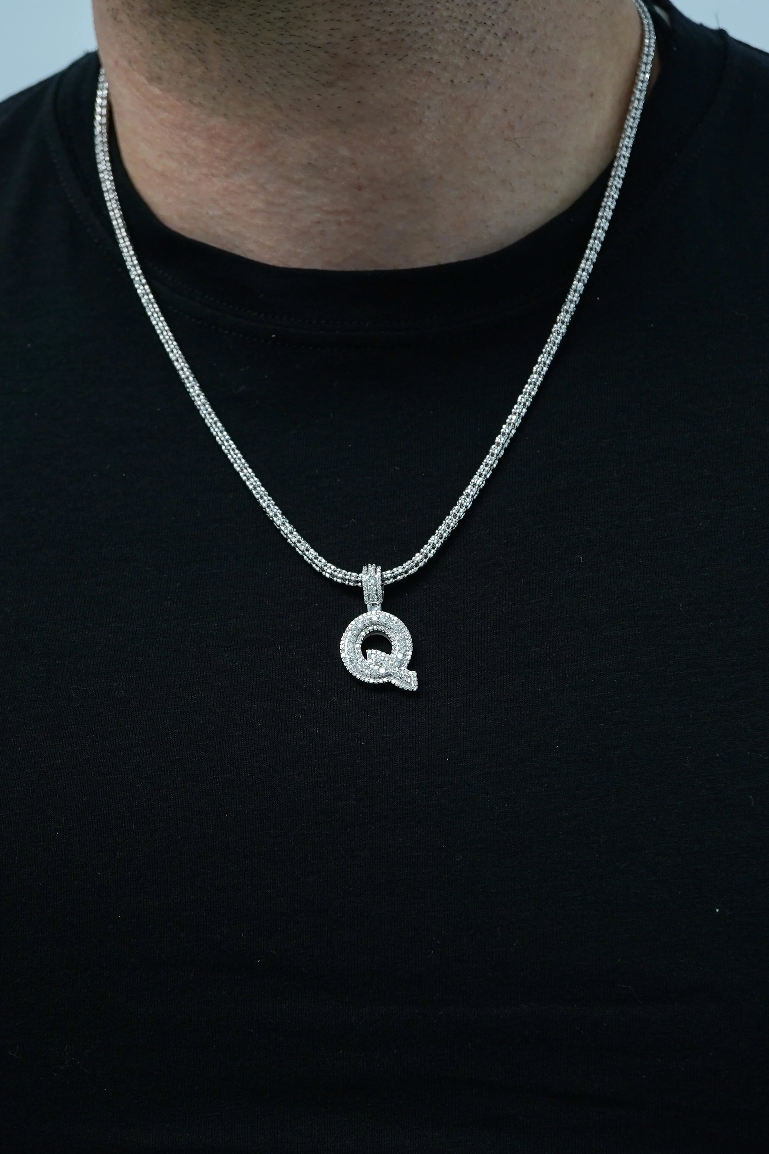 14k Yellow Gold Diamond Initial "Q" Pendant  0.95 CT - Image 2