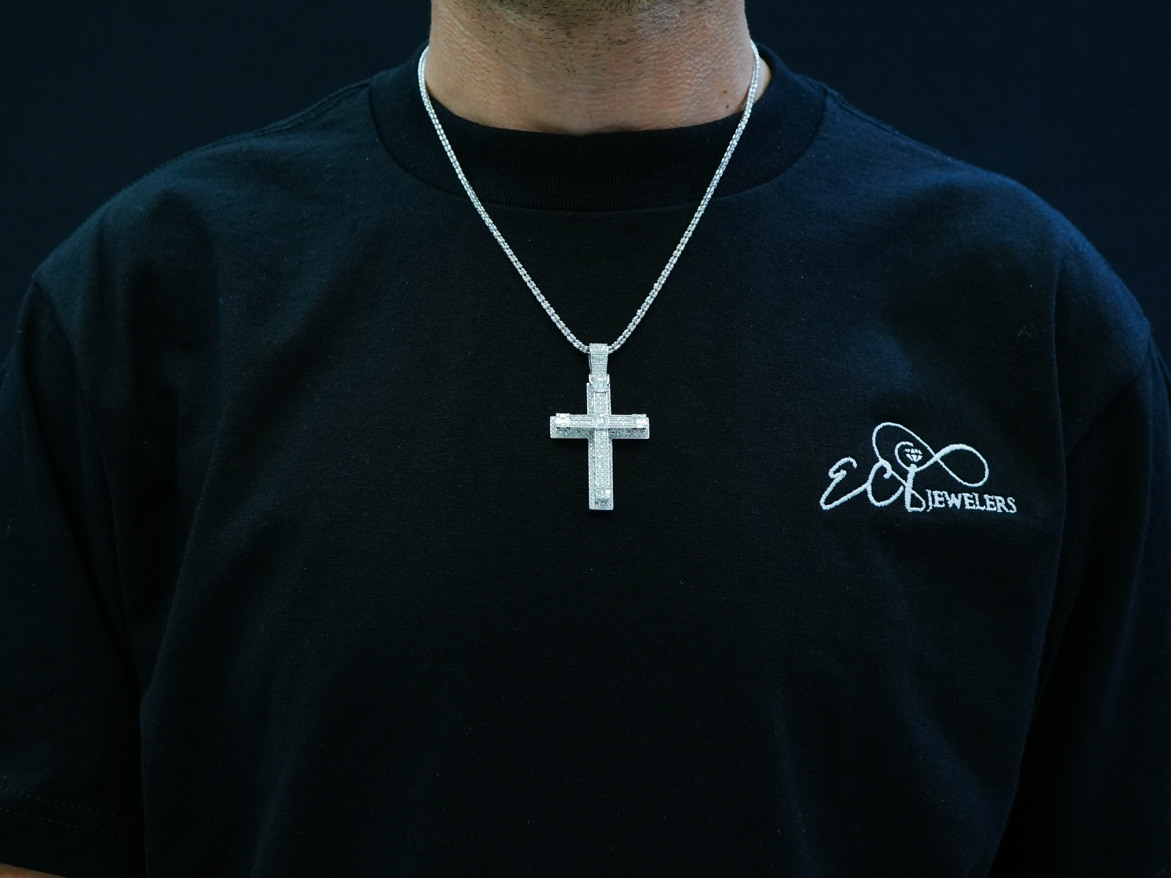 14K Gold Diamond Cross Pendant 3.81 CT - Image 6