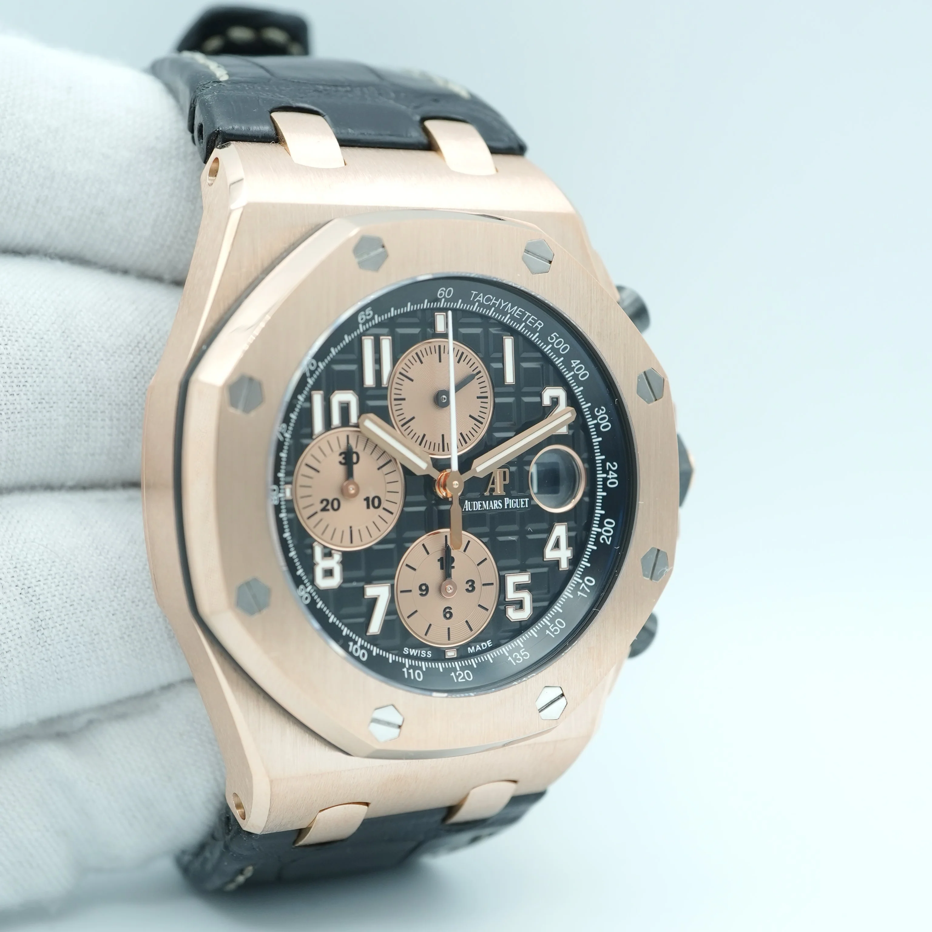 Audemars Piguet Royal Oak Offshore Chronograph 42 mm 18K Rose Gold Black Arabic Dial Complete Set 2021 - Image 4
