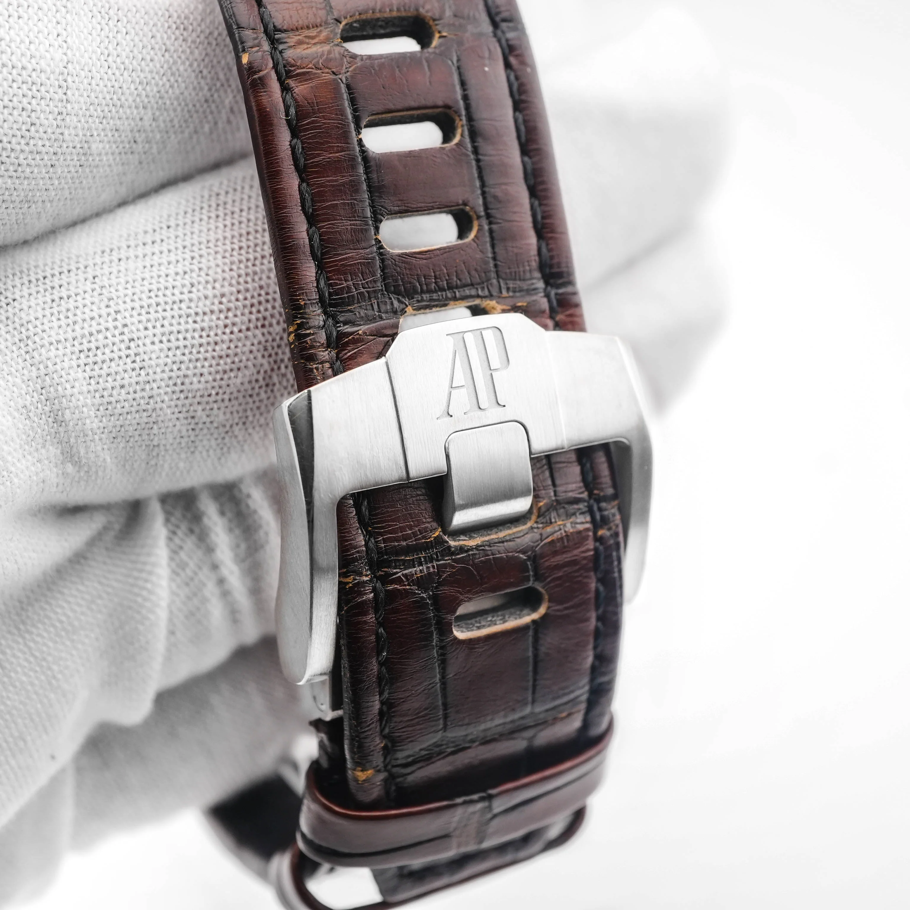 Audemars Piguet Royal Oak Offshore Chronograph Bronze Dial Brown Leather Strap Box and Papers 2024 - Image 5