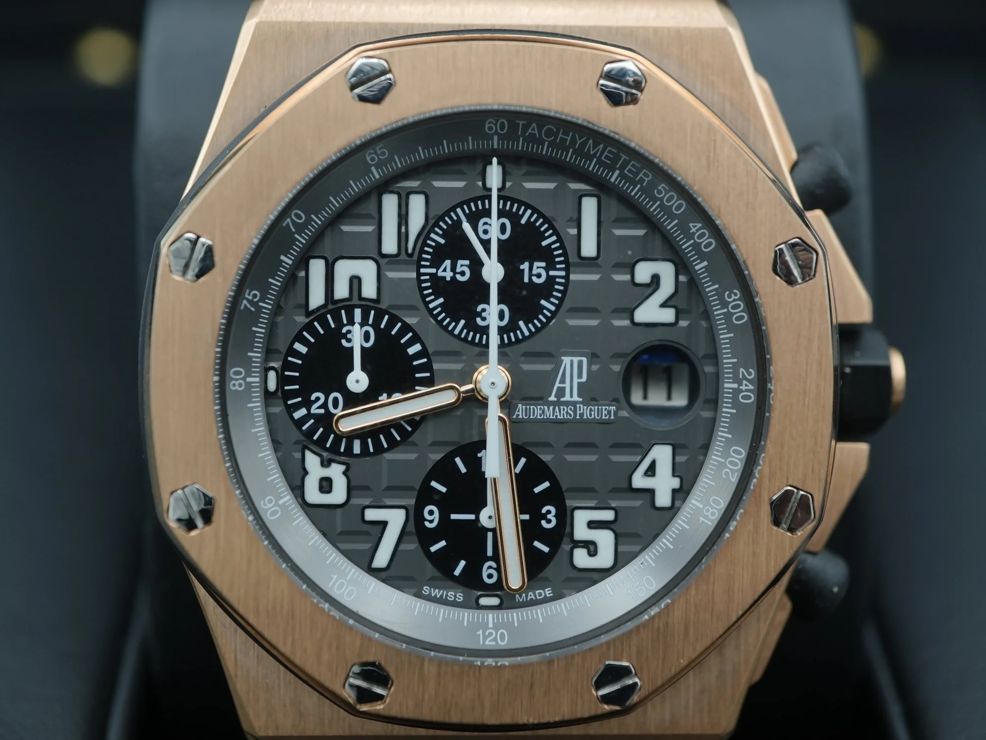 Audemars Piguet Royal Oak Offshore Chronograph Certified Guilloche Grey Dial 18K Rose Gold Bracelet 2003 - Image 3
