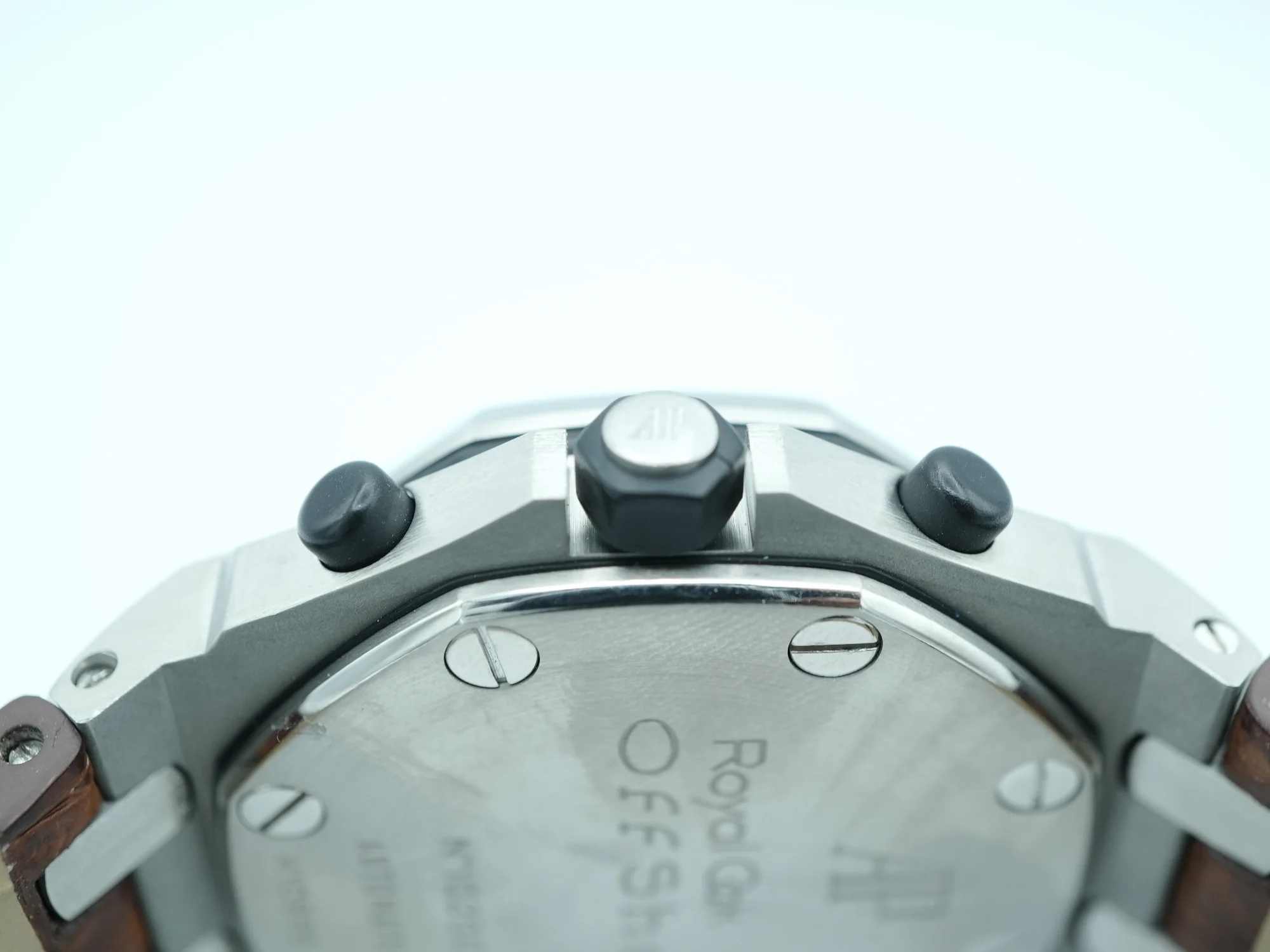 Audemars Piguet Royal Oak Offshore Chronograph Certified Safari 42 mm White Dial Leather Strap Complete Set 2011 - Image 8