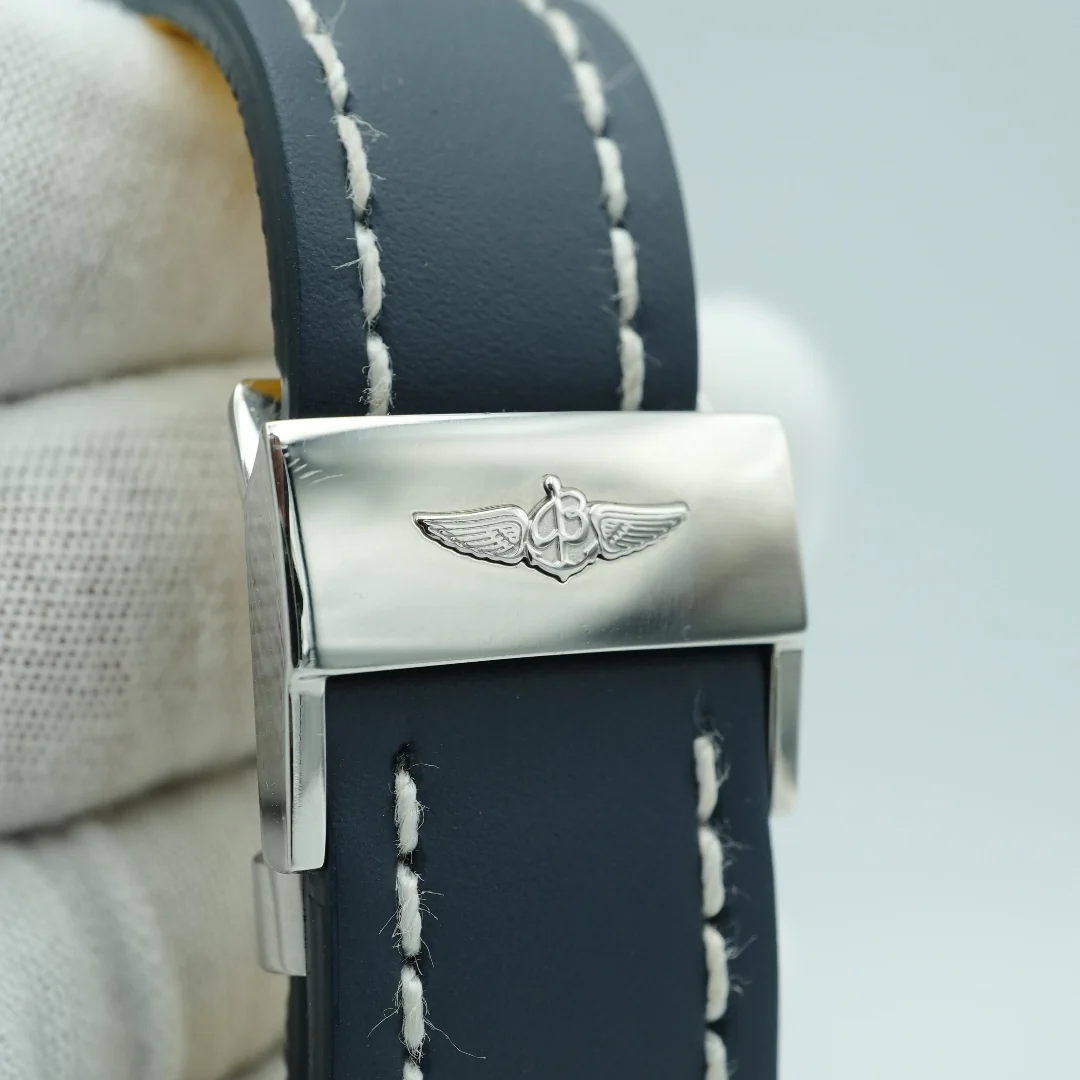 Breitling Bentley 6.75 48 mm Natural Diamond Bezel Mother Of Pearl Diamond Dial Diamond Case 2012 - Image 10
