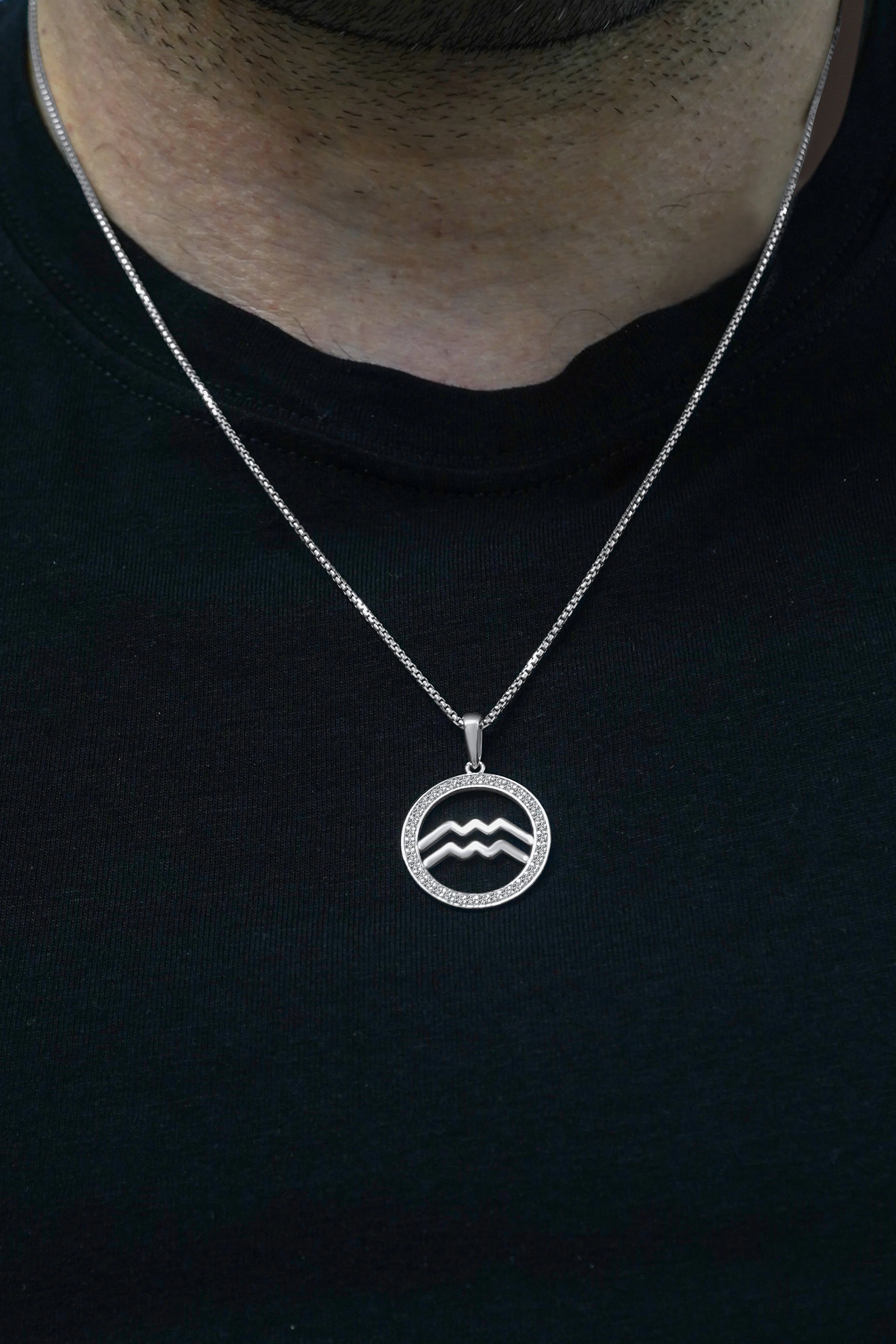 14K Gold Aquarius Zodiac Diamond Men's Pendant (0.65 CTW) - Image 4