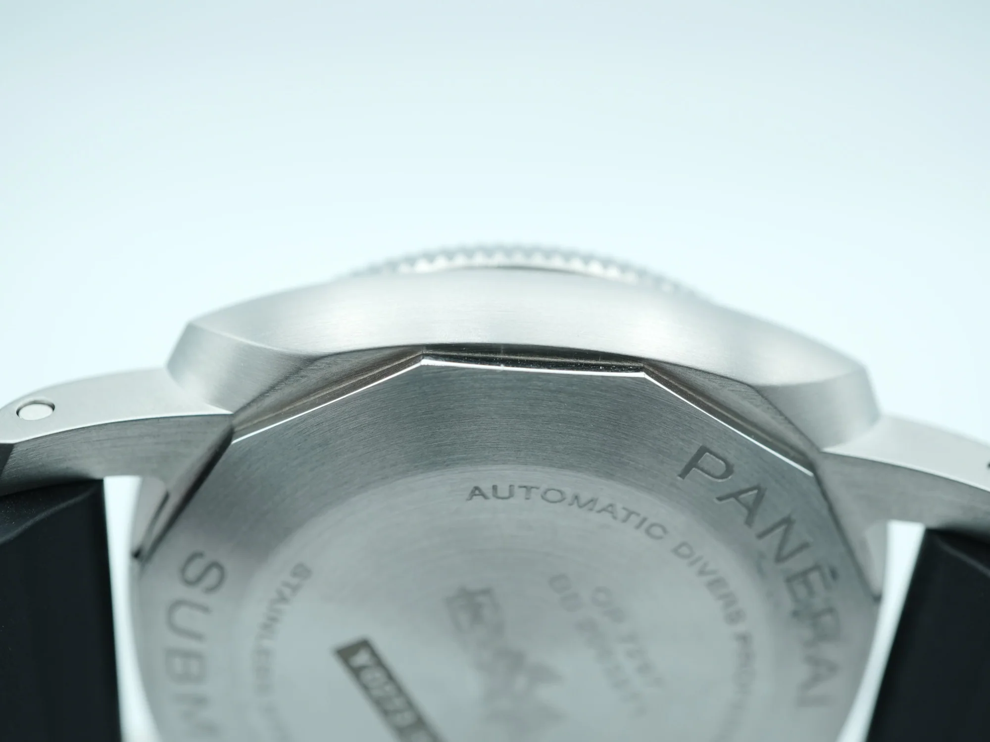 Panerai Submersible 42mm Pam02683 Black Dial Ceramic Bezel Black Rubber Strap Complete Set 2024 - Image 8