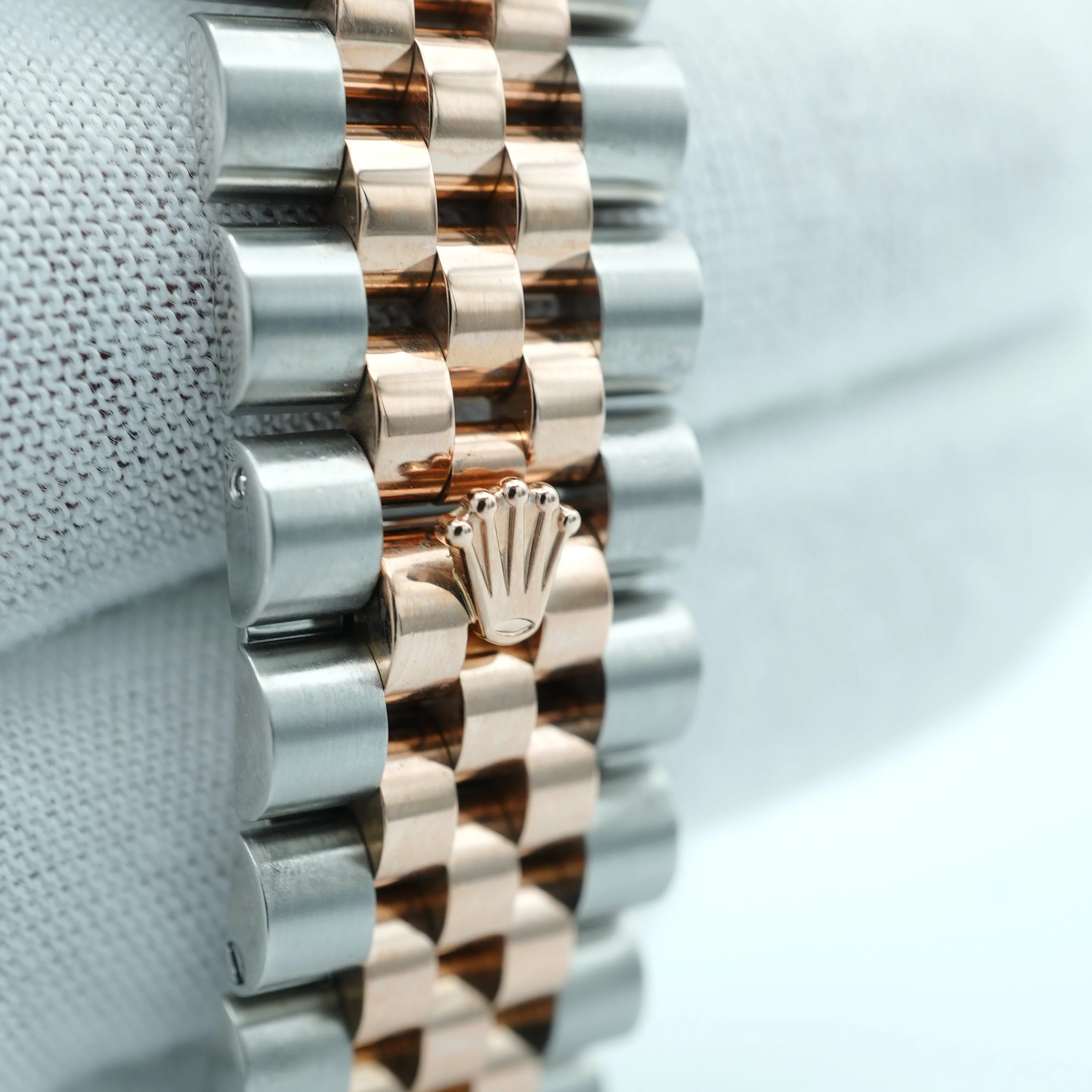 Rolex 116231 Datejust 36 mm 18K Rose Gold Factory Diamond Dial Sun Damaged Jubilee Bracelet 2009 - Image 5