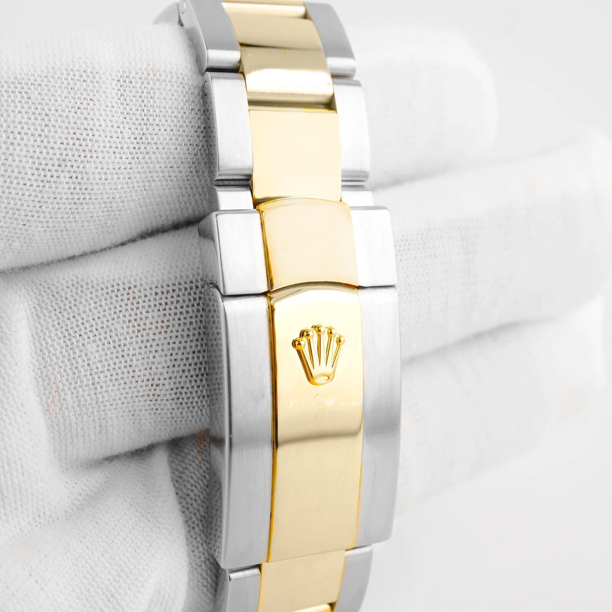 Rolex 116333 Datejust II 41 mm Ivory Diamond Dial Oyster Bracelet Box and Papers 2015 - Image 4