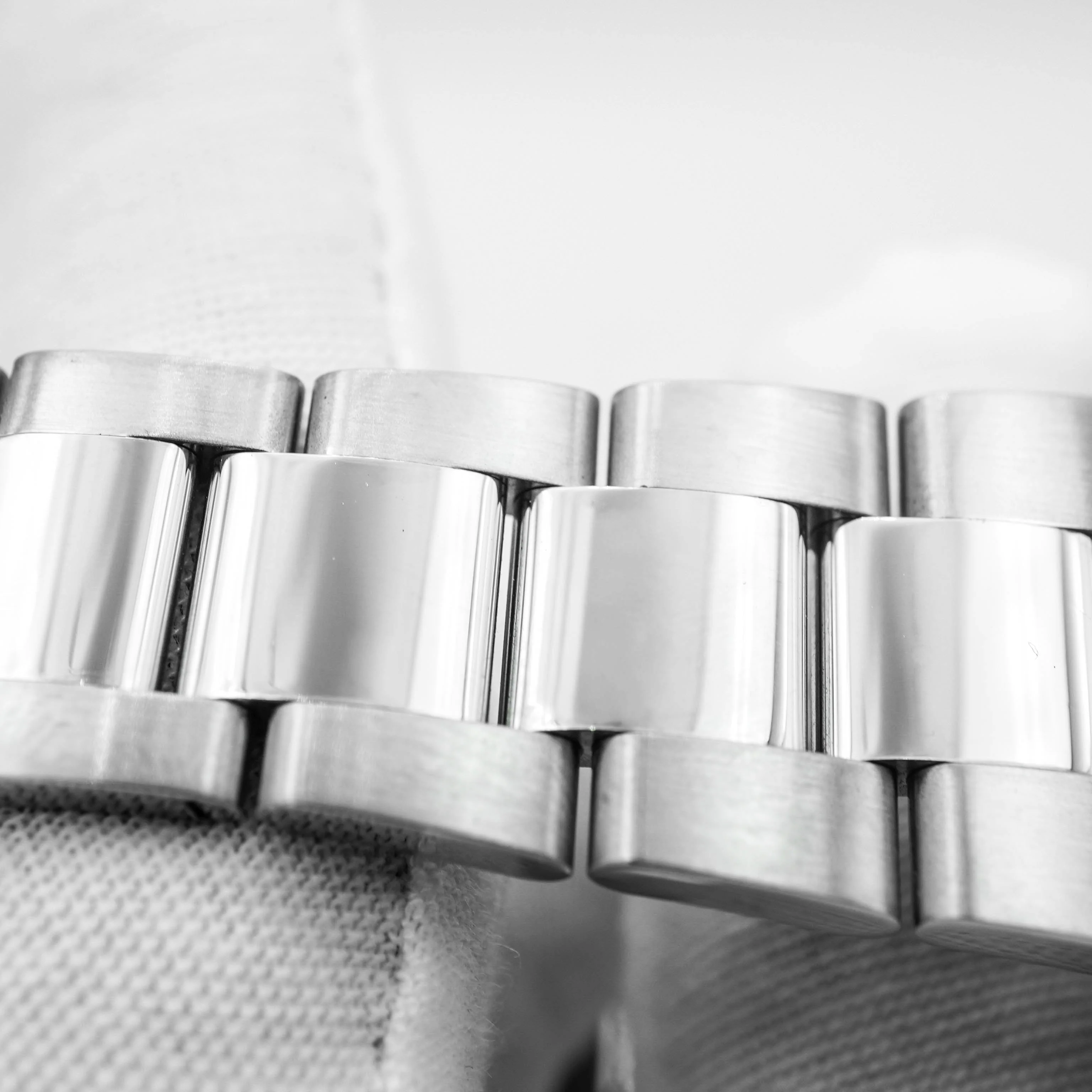 Rolex 116334 Datejust II 41 mm Fluted Bezel Charcoal Dial Oyster Bracelet Box and Papers 2012 - Image 6