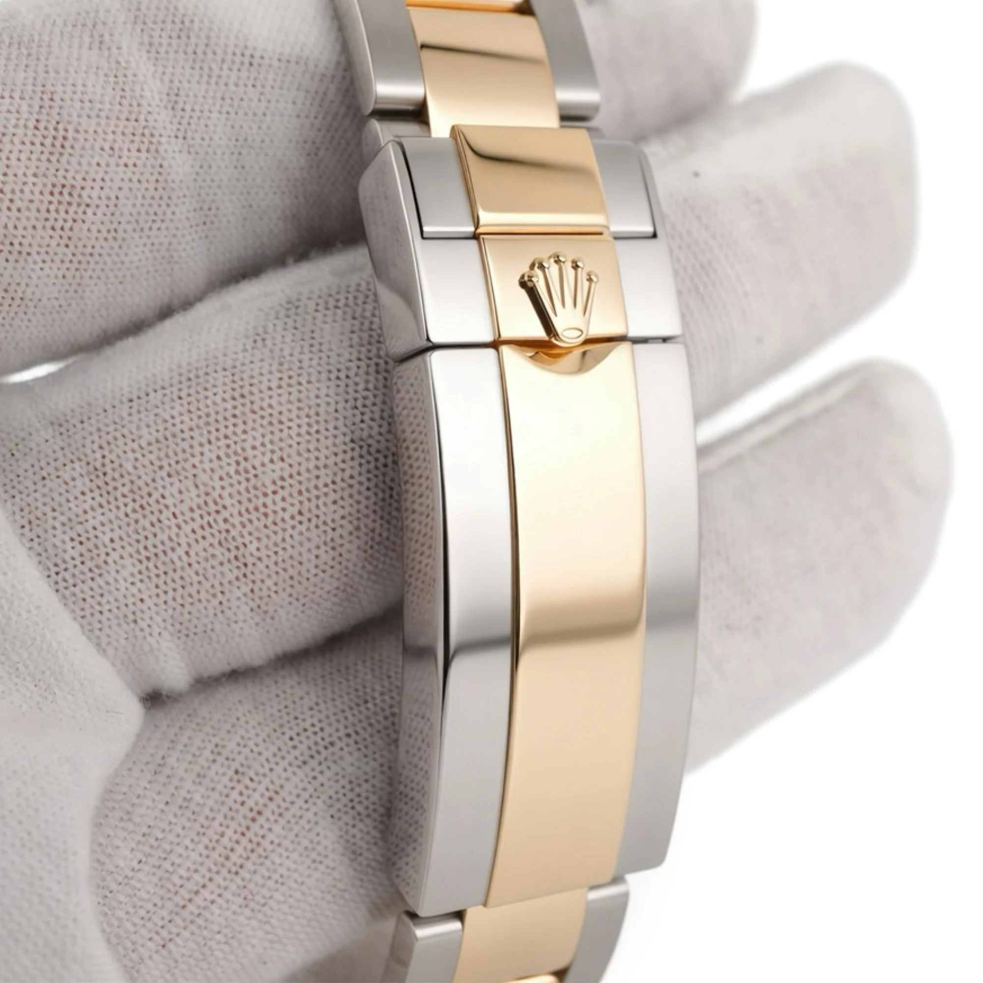 Rolex 116613LN Submariner Date 40 mm Two Tone 18K Yellow Gold Black Dial Box and Papers 2018 - Image 4