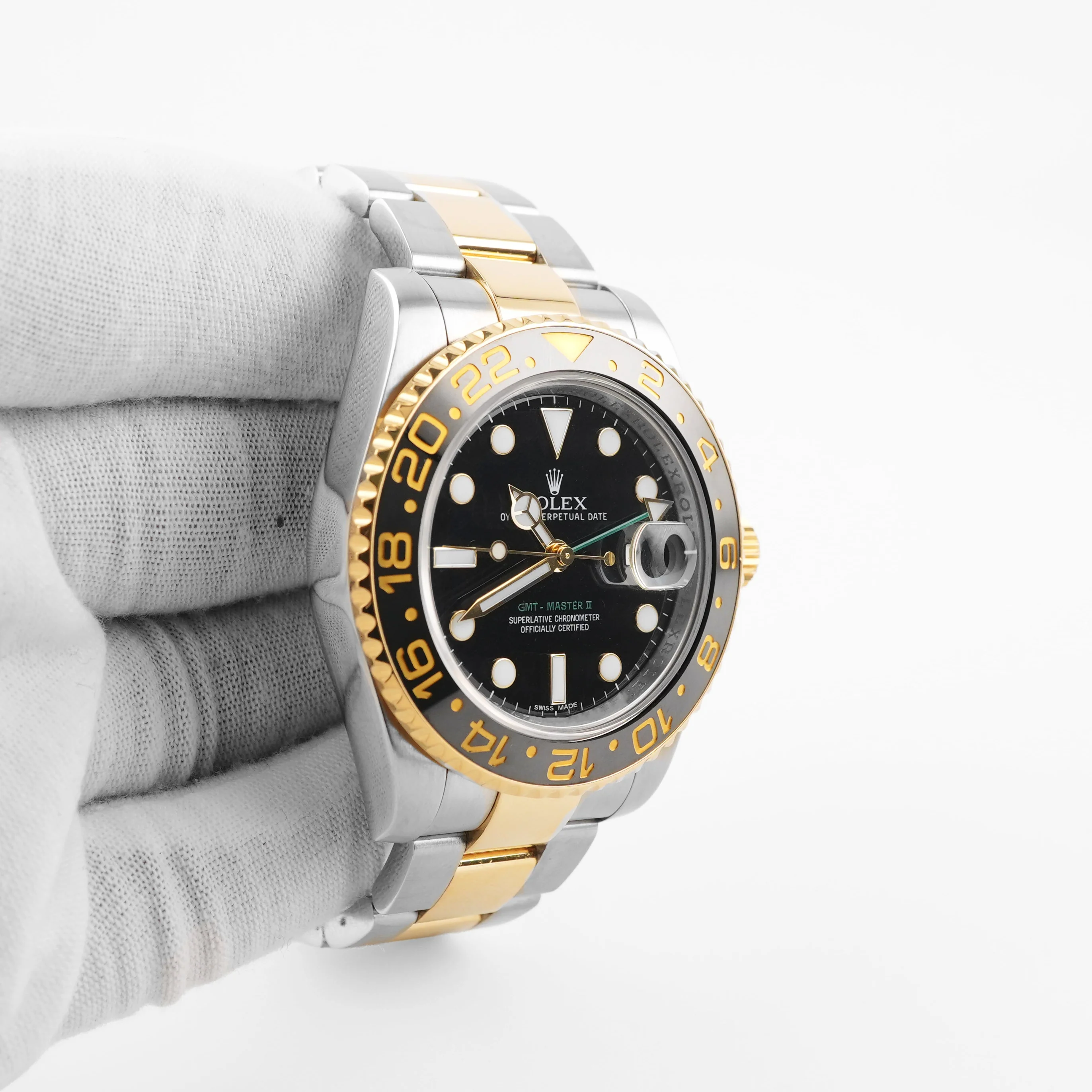 Rolex 116713LN GMT-Master II Black Ceramic Bezel Black Dial Oyster Bracelet Box and Papers 2017 - Image 4