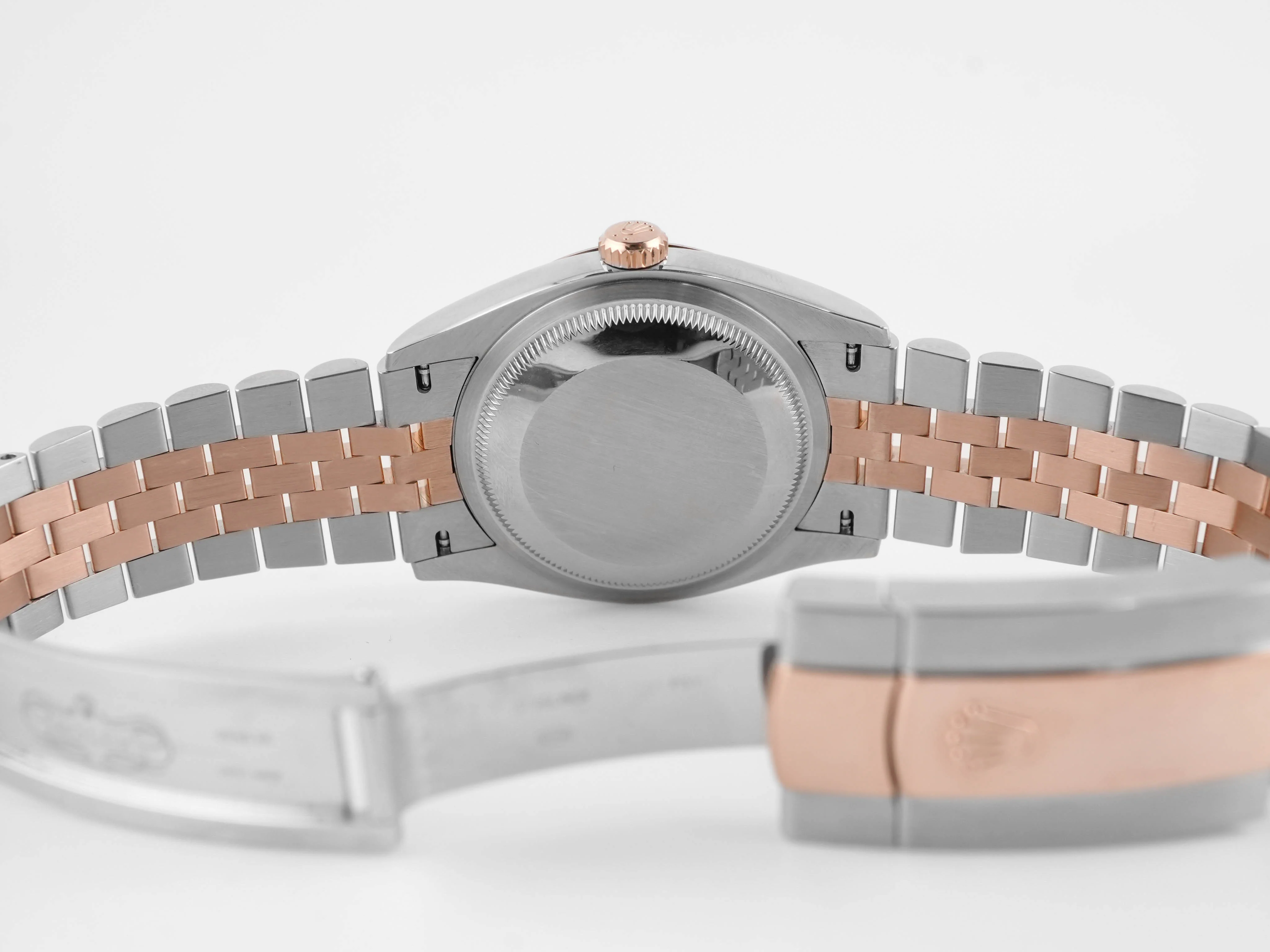 Rolex 126231 Datejust 36 mm Silver Fluted Motif Index Dial Jubilee Bracelet Box and Papers 2022 - Image 9