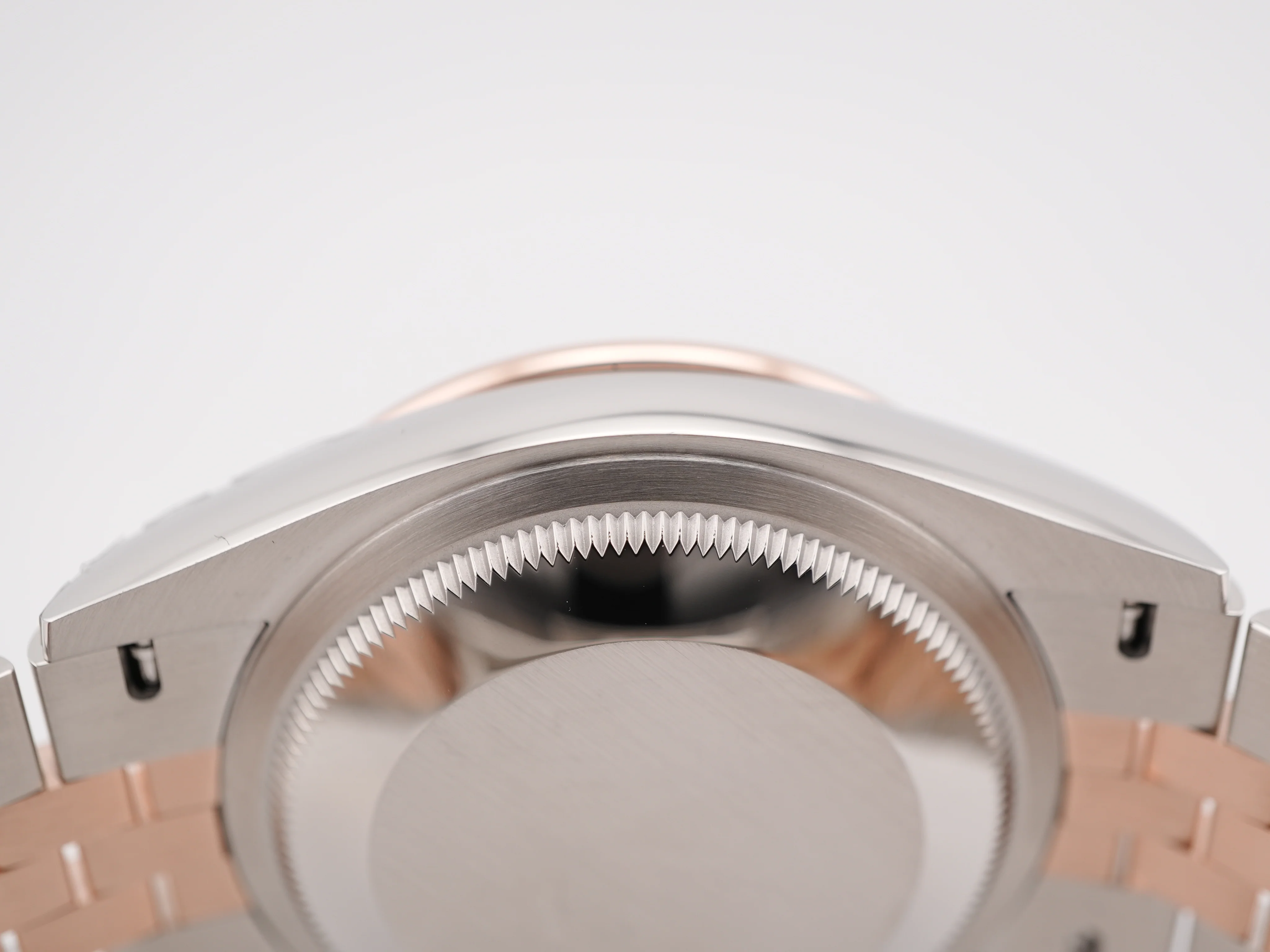 Rolex 126281RBR Datejust 36 mm 18K Rose Gold Rose Roman Dial Jubilee Bracelet Box and Papers 2025 - Image 9