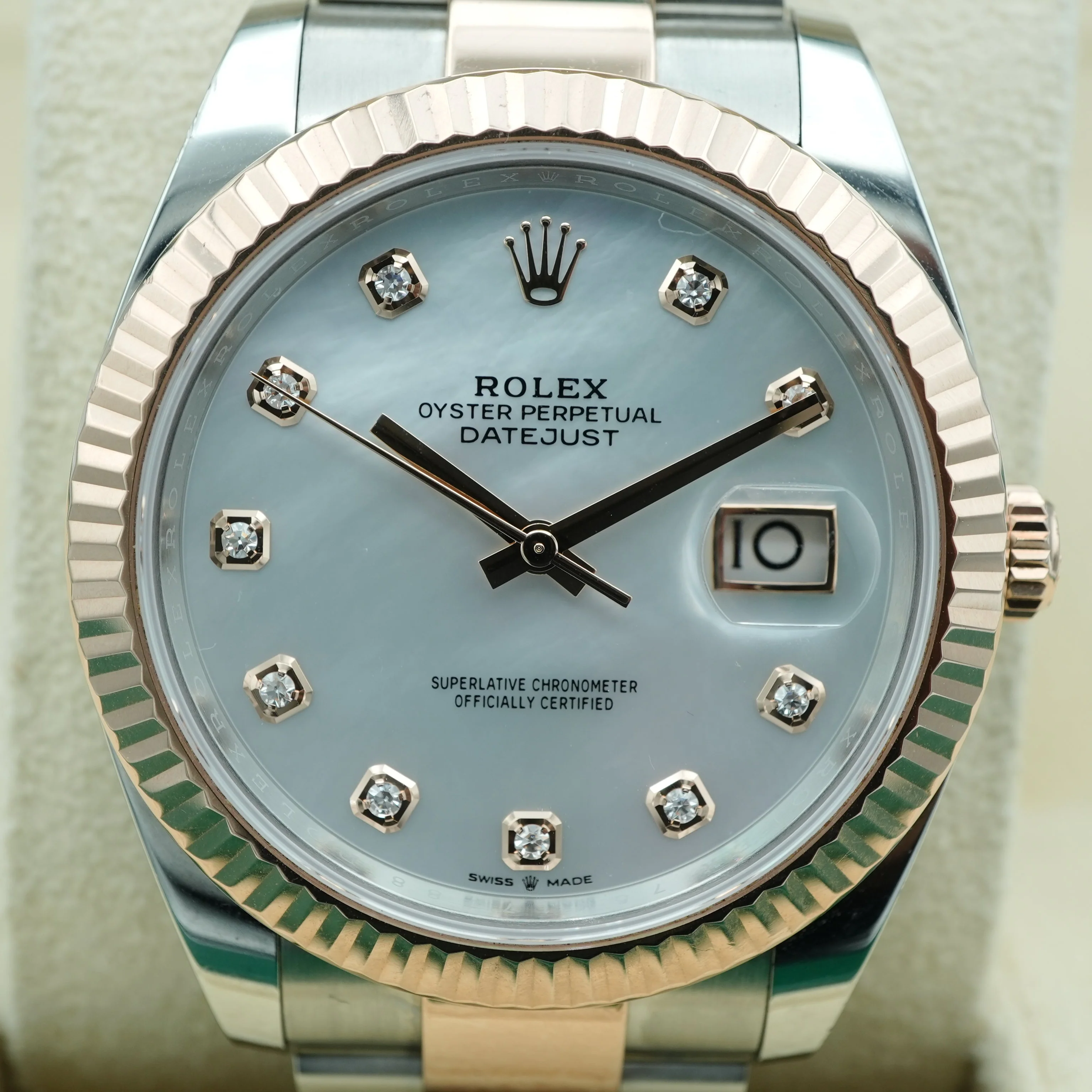 Rolex 126331 Datejust 41 mm 18k Rose Gold Fluted Bezel MOP Factory Diamond Dial Oyster Bracelet 2016 - Image 4