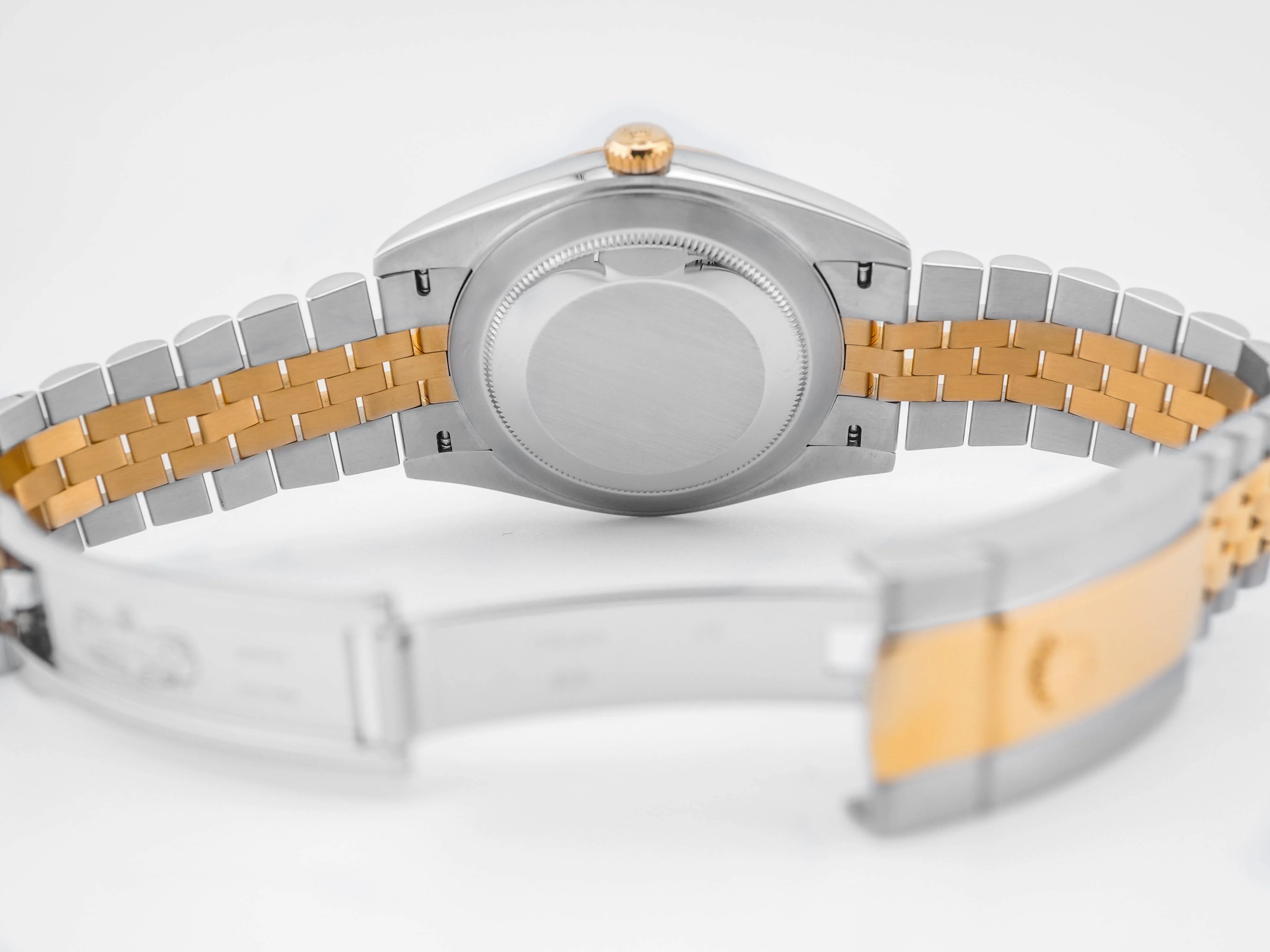 Rolex 126333 Datejust 41 mm Fluted Bezel Champagne Dial Jubilee Bracelet Box and Papers 2016 - Image 10