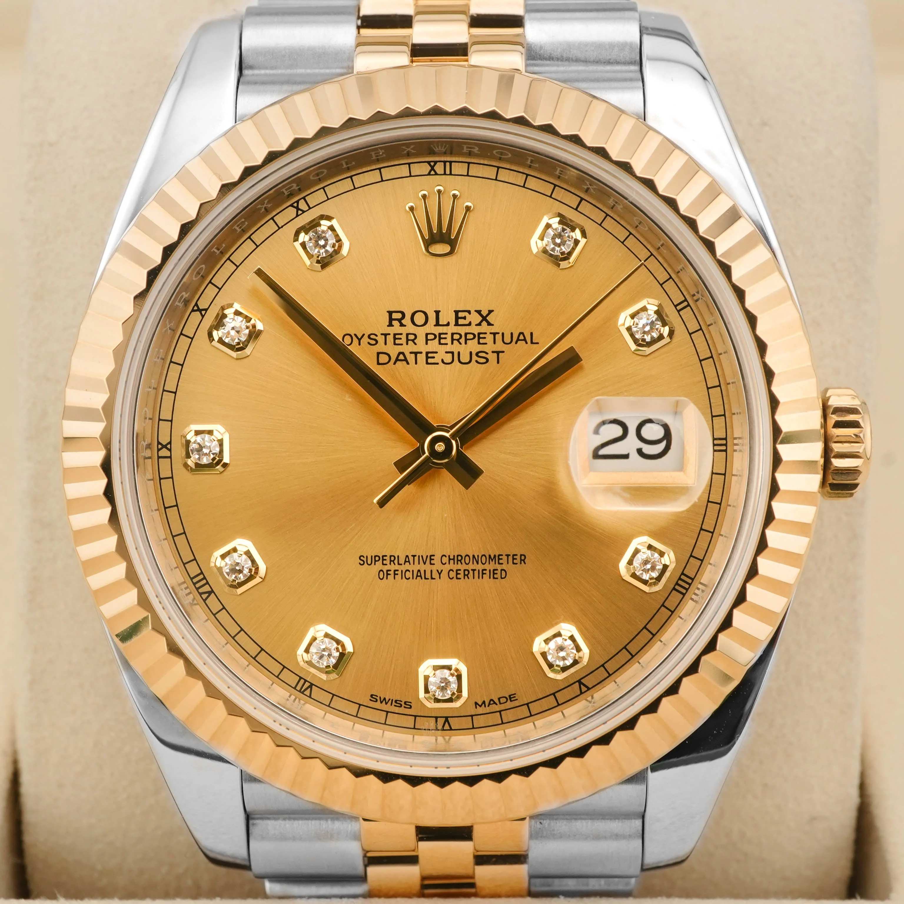 Rolex 126333 Datejust 41 mm Fluted Bezel Champagne Dial Jubilee Bracelet Box and Papers 2017 - Image 4