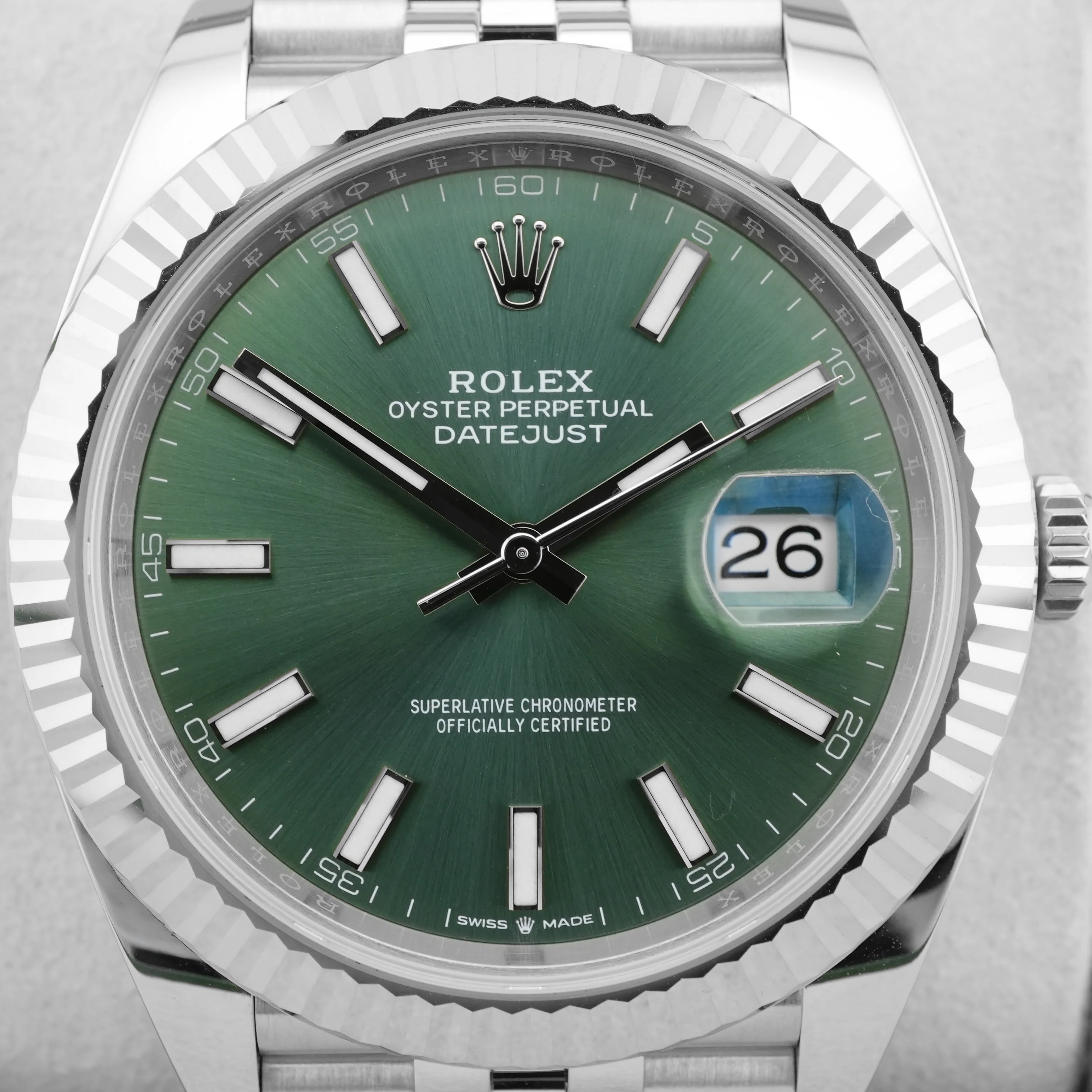 Rolex 126334 Datejust 41 mm 18k White Gold Mint Green Dial Jubilee Bracelet Box and Papers 2025 - Image 3