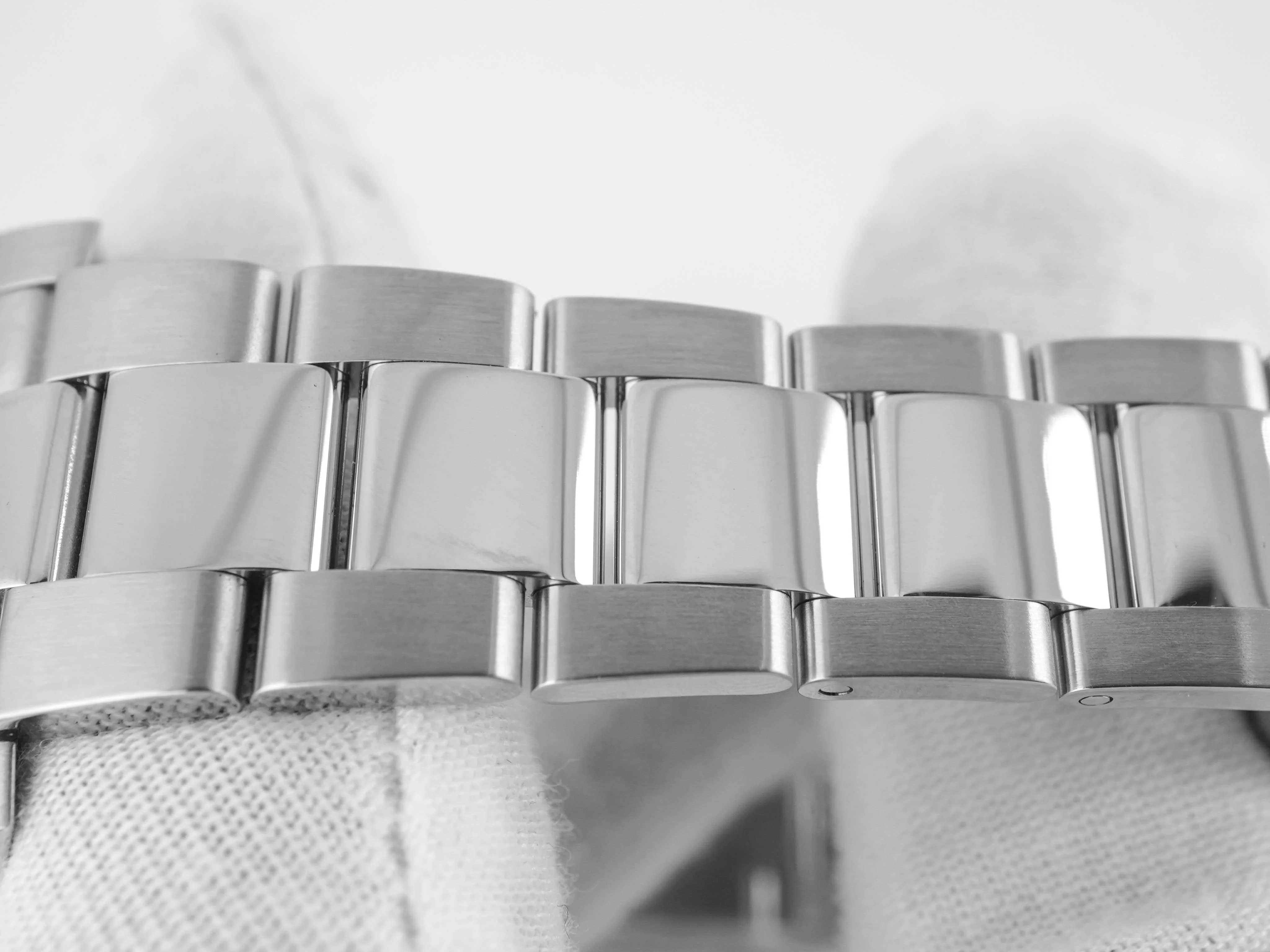 Rolex 126710BLNR GMT-Master II "Batman" 40 mm Ceramic Bezel Oyster Bracelet Box and Papers 2024 - Image 6