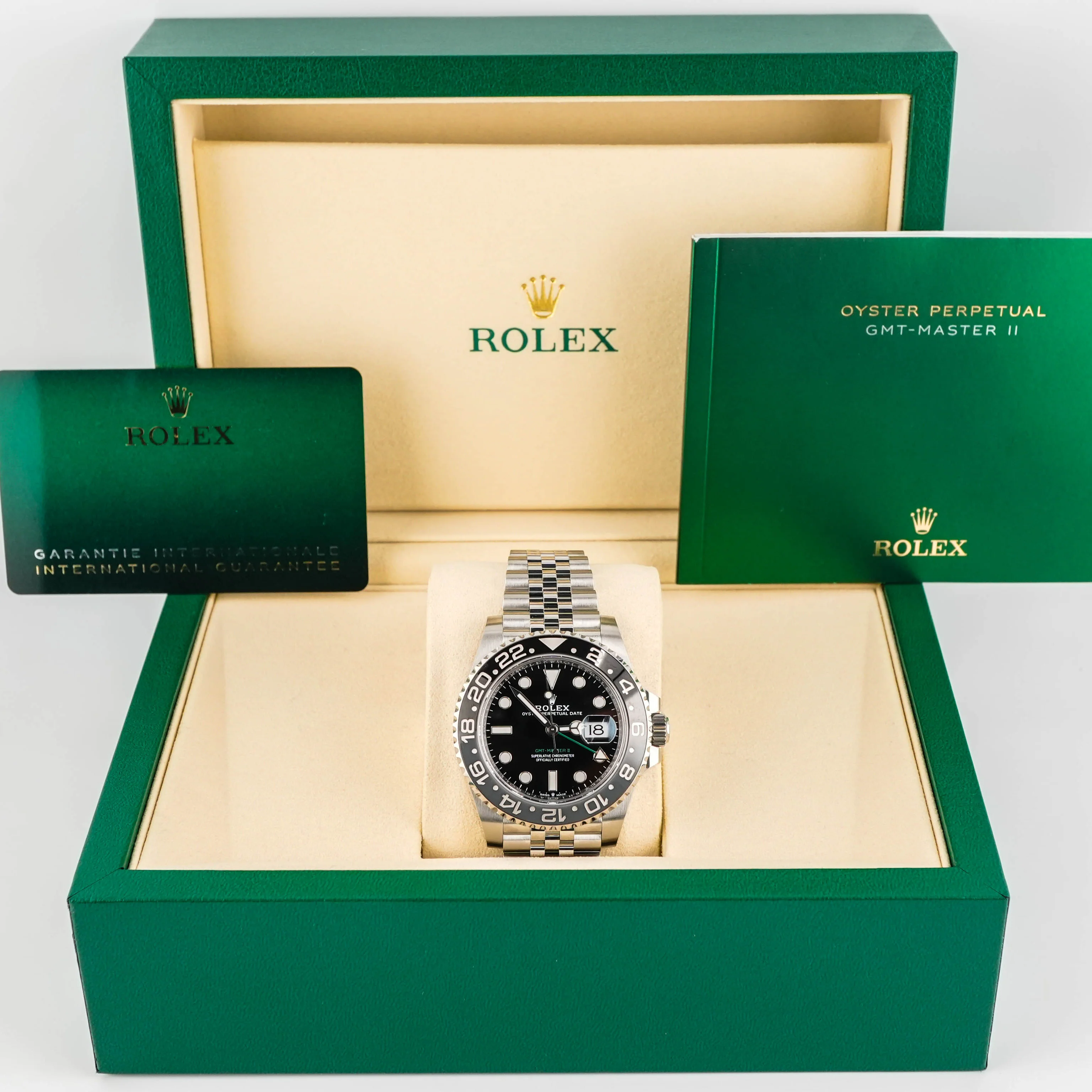 Rolex 126710GRNR GMT-Master II 40 mm Bruce Wayne Black Dial Jubilee Bracelet Box and Papers 2026 - Image 2