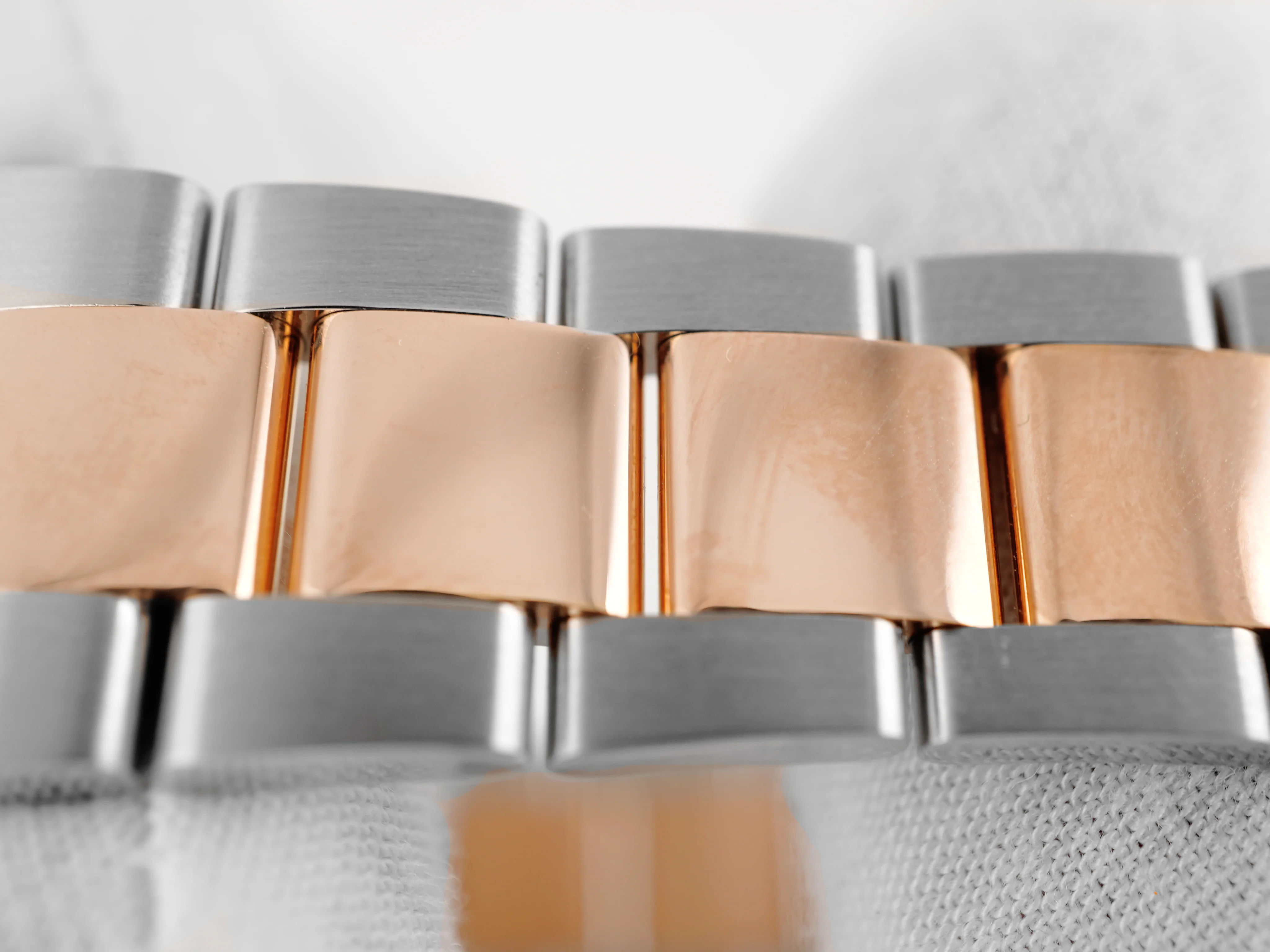 Rolex 126711CHNR GMT-Master II 40 mm "Root Beer" 18K Rose Gold Oyster Bracelet Box and Papers 2020 - Image 6