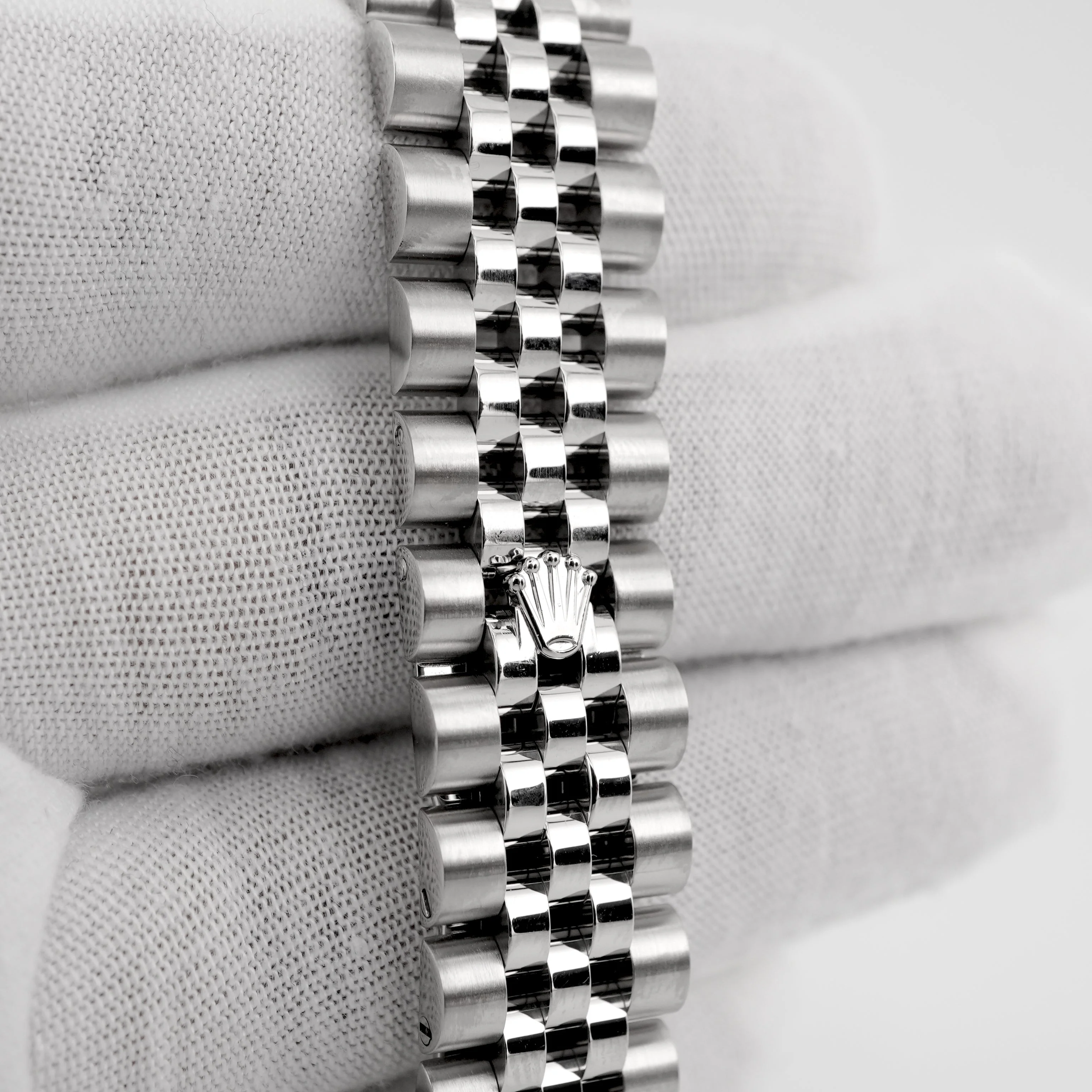 Rolex 178274 Datejust 31 mm Fluted Bezel Silver Index Dial Jubilee Bracelet Box and Papers 2010 - Image 5