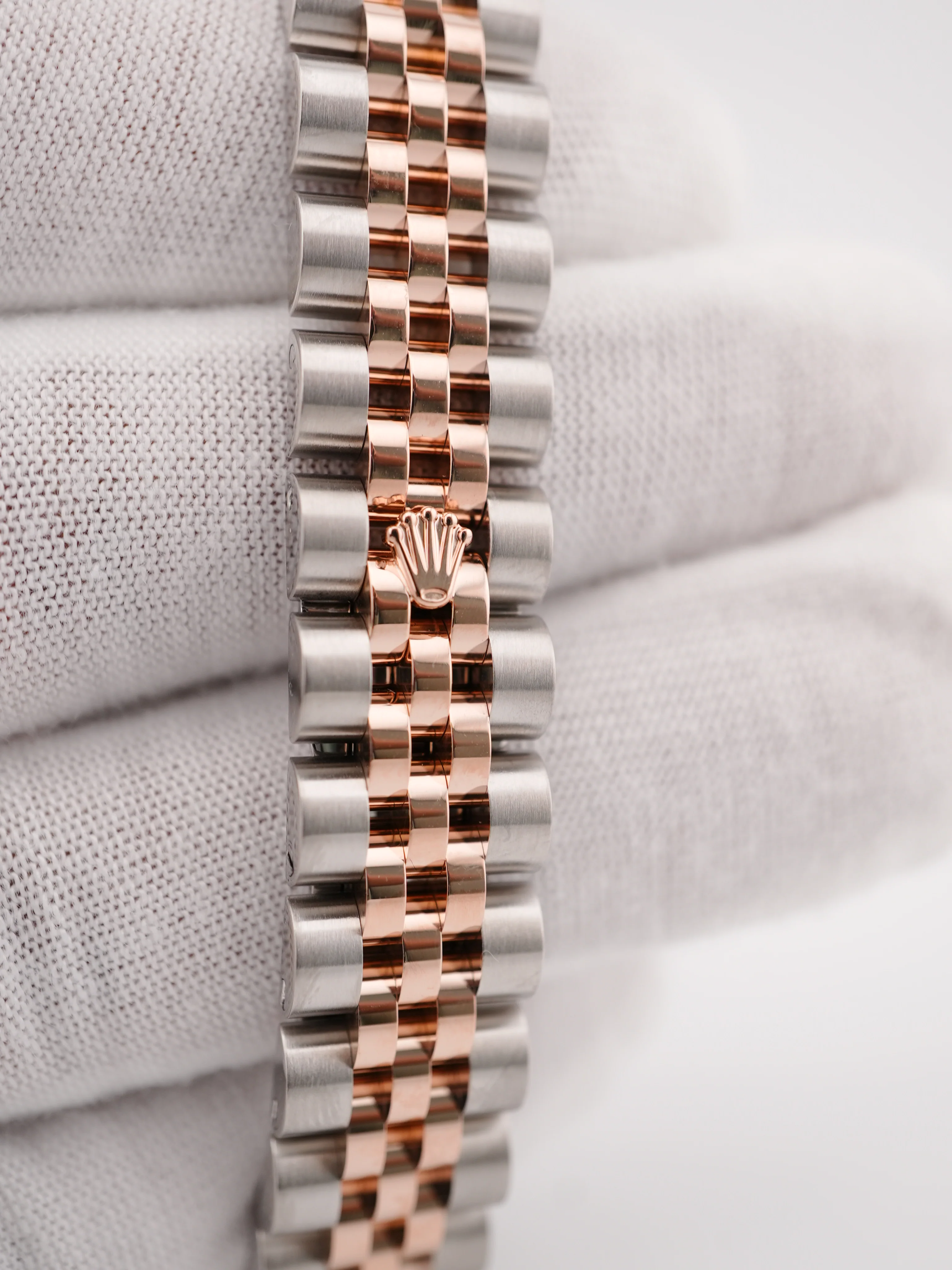 Rolex 179171 Lady-Datejust 26 mm Jubilee Black Diamond Dial Jubilee Bracelet Complete Set 2014 - Image 5