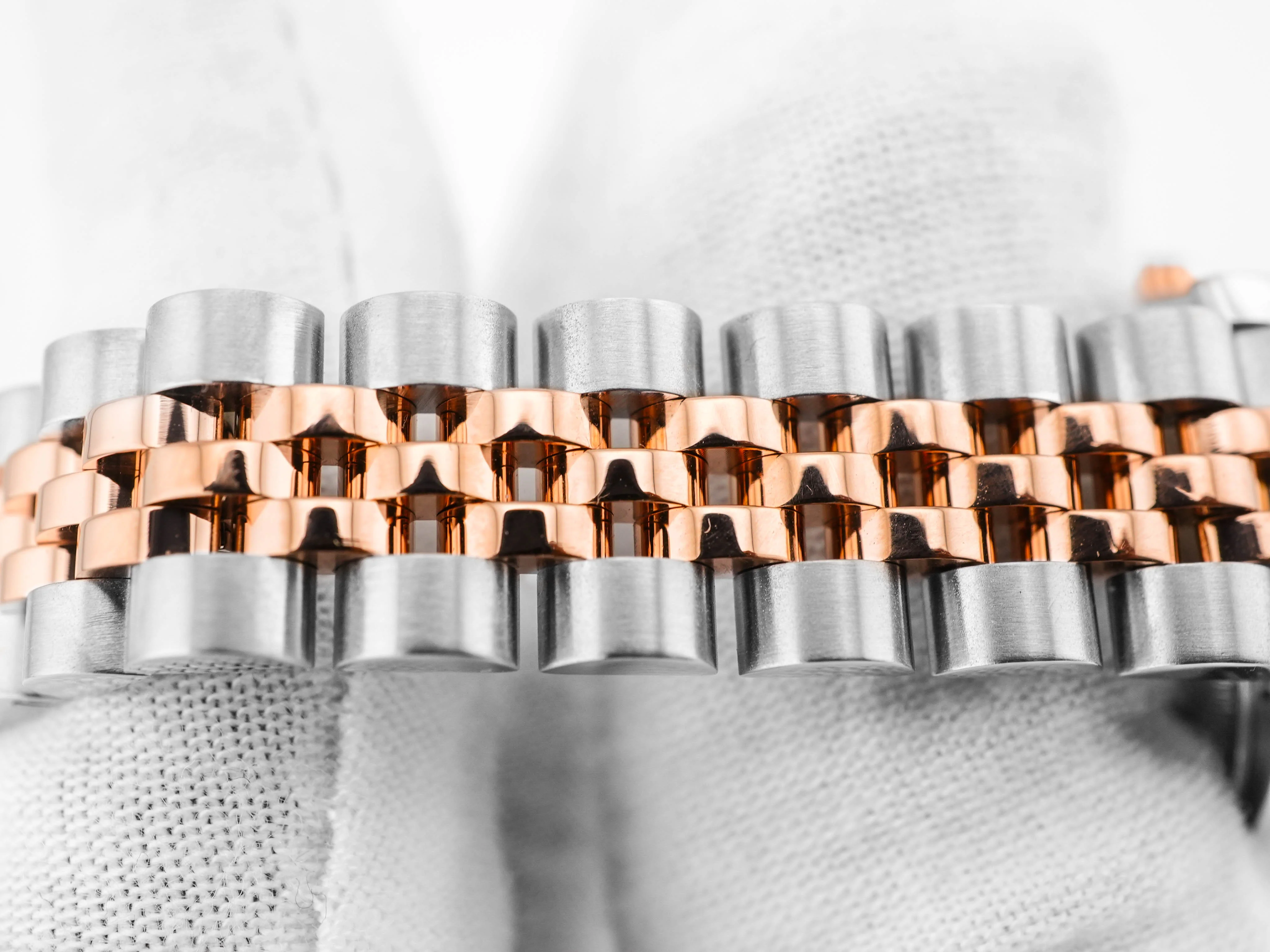 Rolex 179171 Lady-Datejust 26 mm Meteorite Diamond Dial Jubilee Bracelet Box and Papers 2010 - Image 6