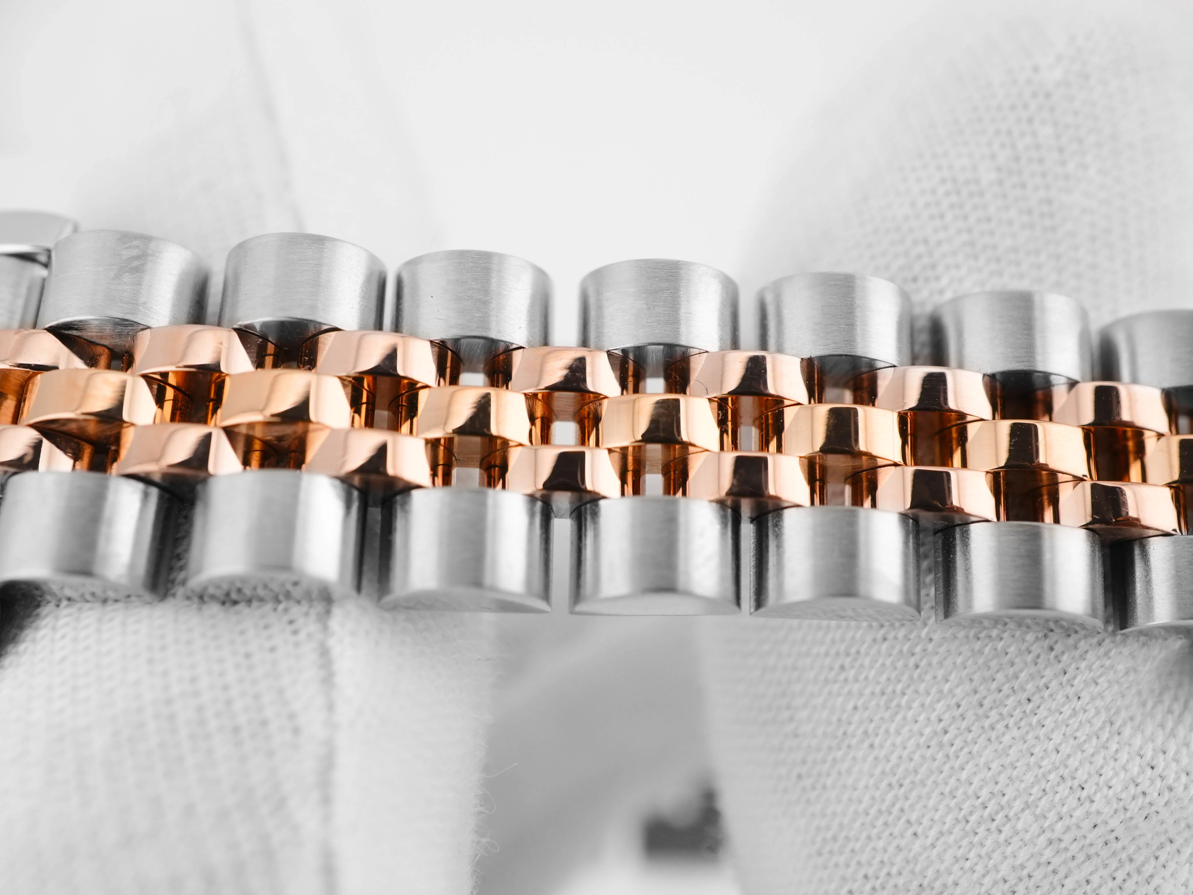 Rolex 179171 Lady-Datejust 26 mm Pink Jubilee Diamond Dial Jubilee Bracelet Box and Papers 2009 - Image 6