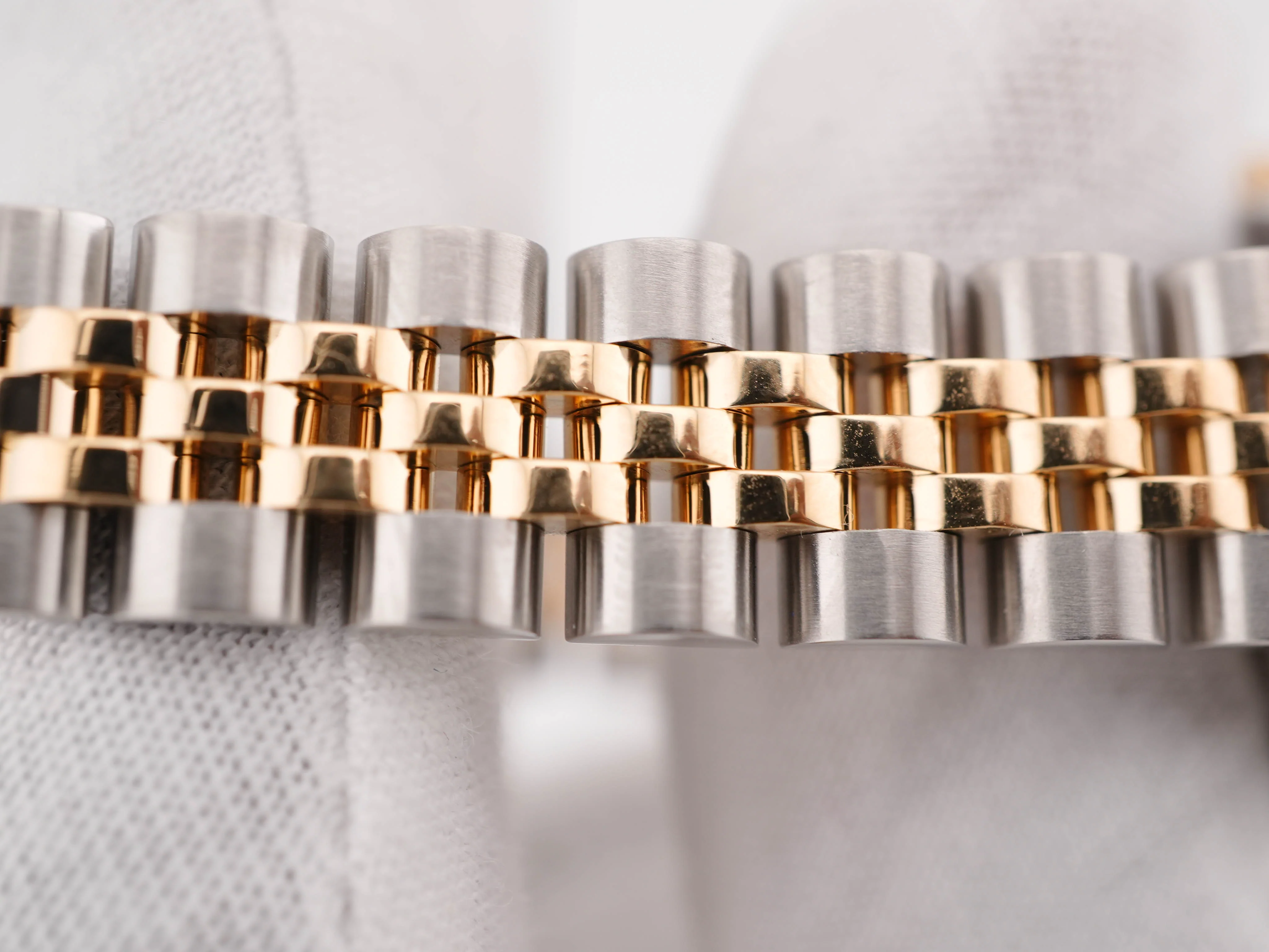 Rolex 179173 Lady-Datejust 26 mm Jubilee Silver Diamond Dial Jubilee Bracelet Box and Papers 2008 - Image 7