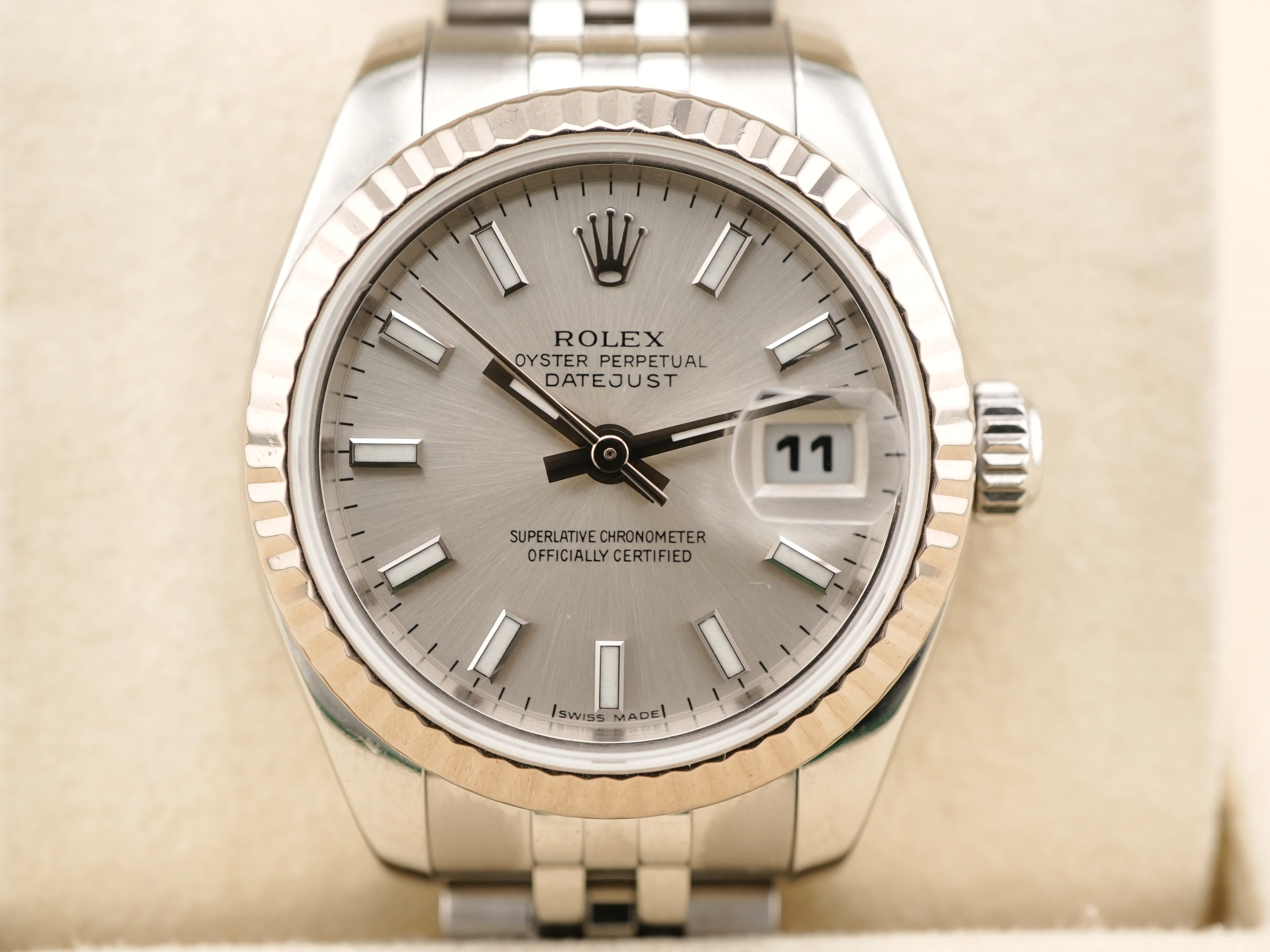 Rolex 179174 Lady-Datejust 26 mm Fluted Bezel Silver Dial Jubilee Bracelet Box and Papers 2007 - Image 3