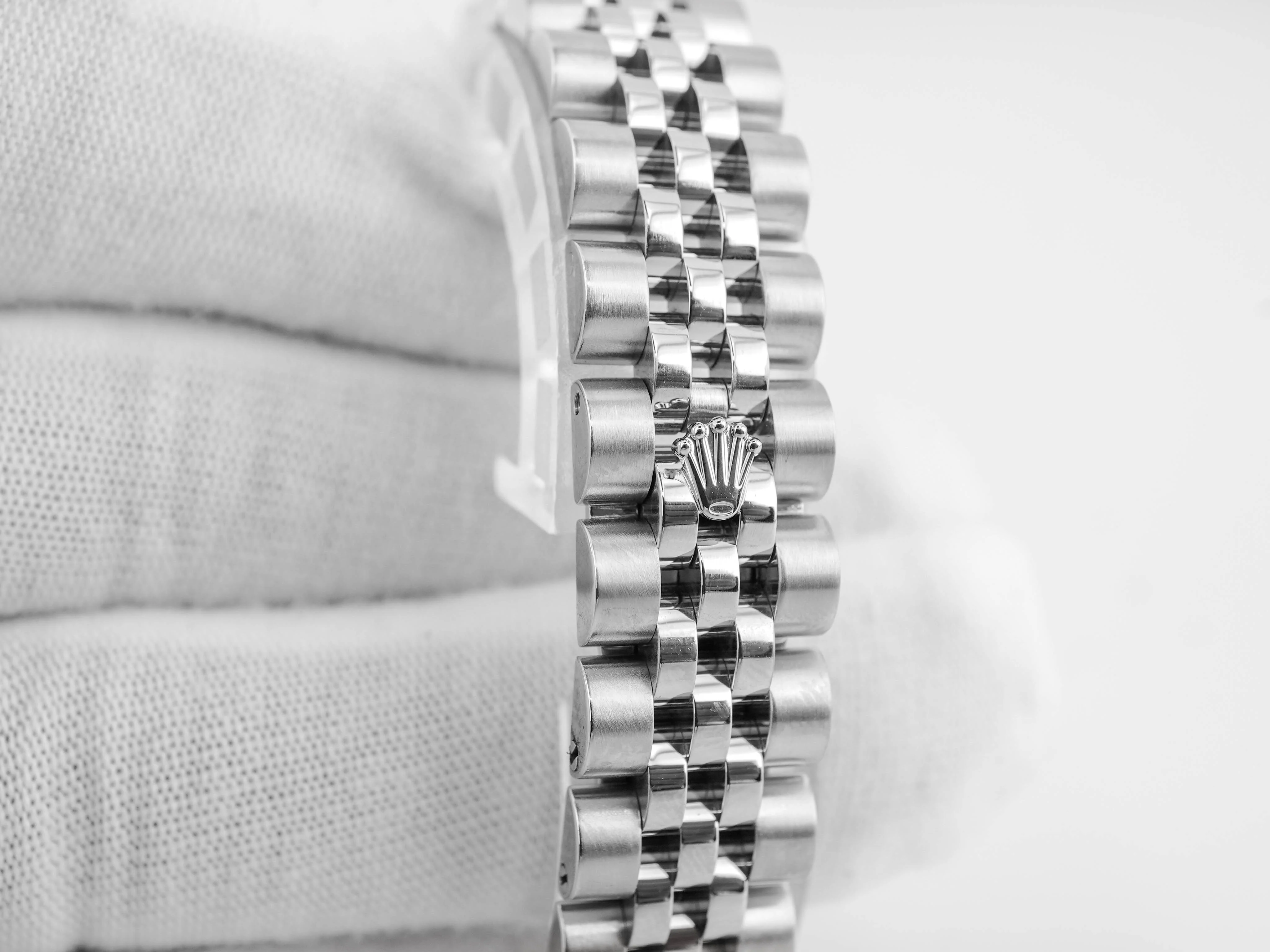 Rolex 179174 Lady-Datejust 26 mm Fluted Bezel Silver Dial Jubilee Bracelet Box and Papers 2015 - Image 5