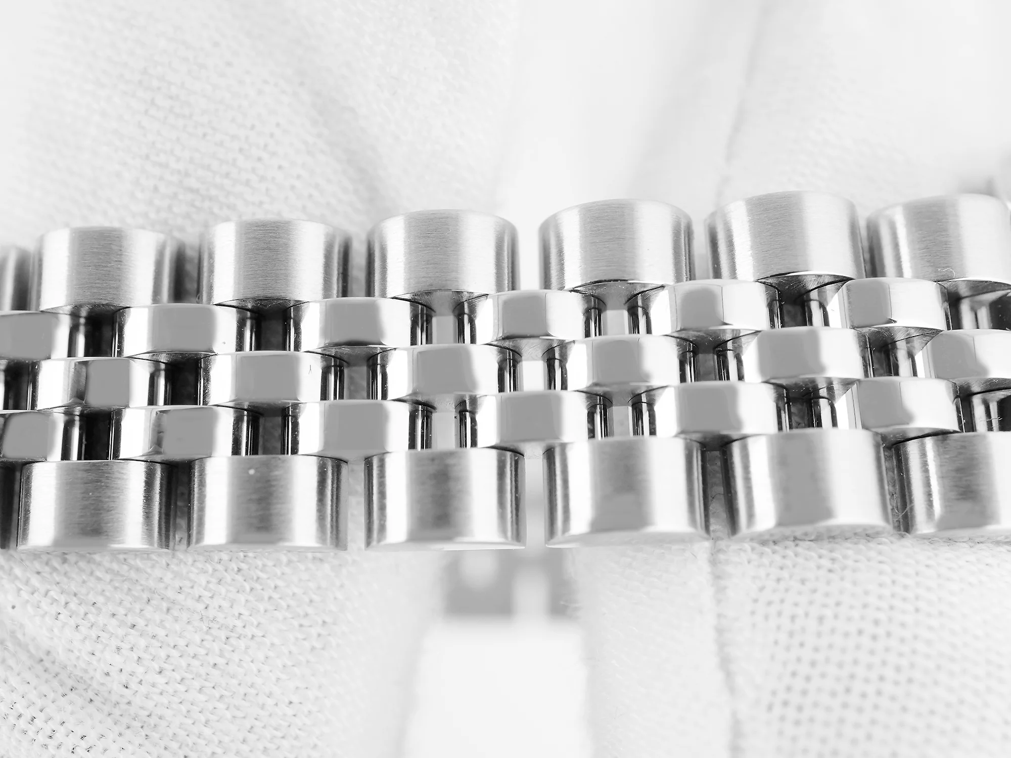 Rolex 179174 Lady-Datejust 26 mm MOP Diamond Dial Jubilee Bracelet Box and Papers 2010 - Image 6