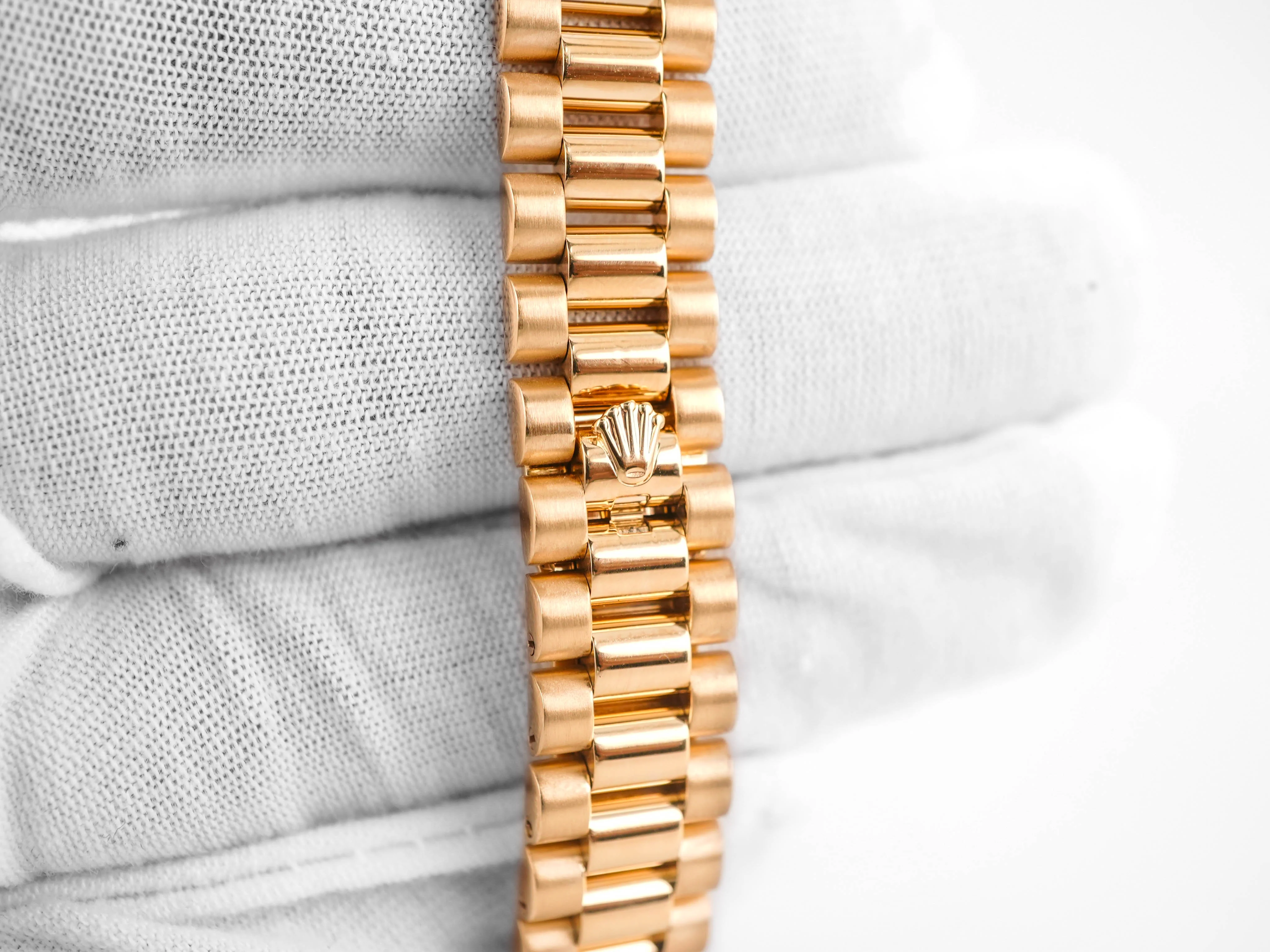 Rolex 179178 Lady-Datejust 26 mm Champagne Diamond Dial President Bracelet with Box 2002 - Image 4