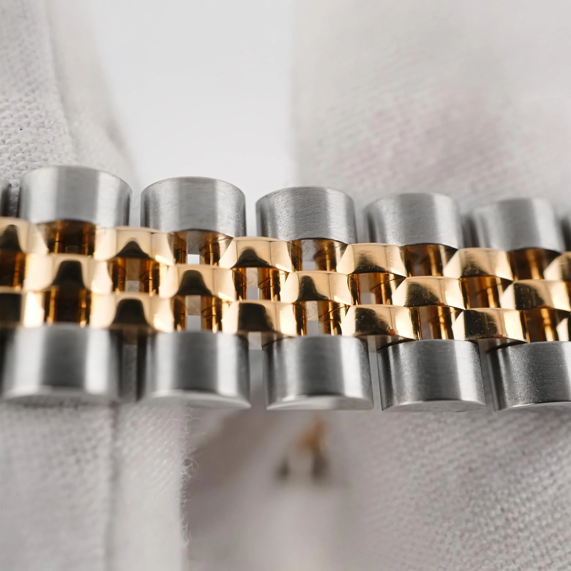 Rolex 179383 Lady-Datejust 26 mm Factory Diamond Bezel Silver Diamond Dial Box and Papers 2012 - Image 6