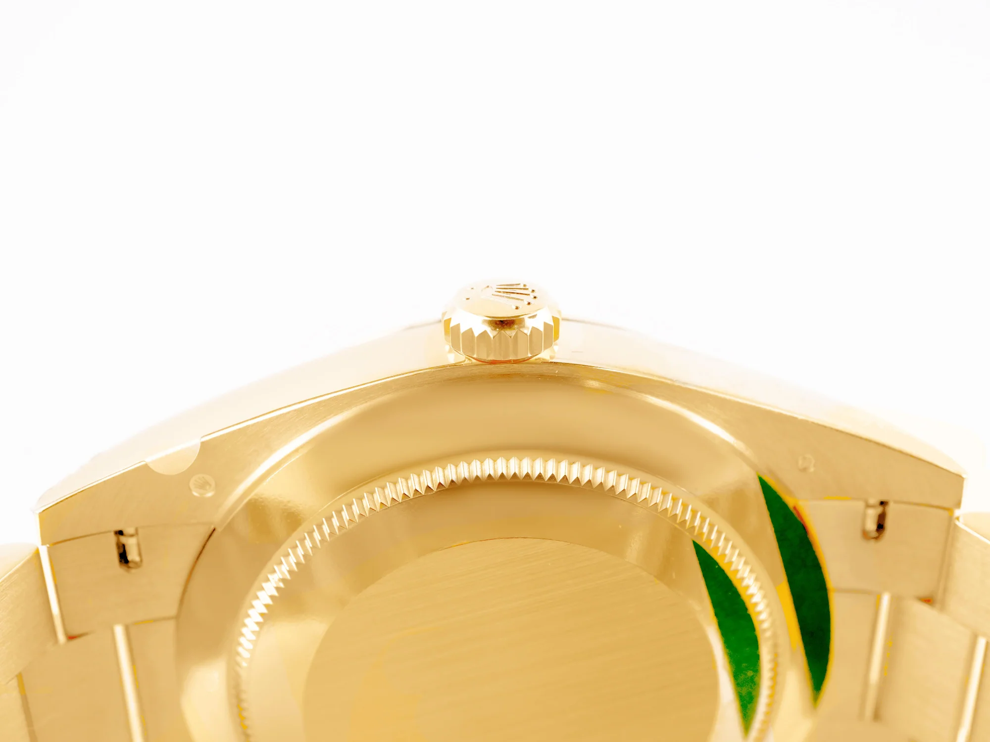 Rolex 228238 Day-Date 40 mm 18K Yellow Gold Silver Dial President Bracelet Box and Papers 2025 - Image 8