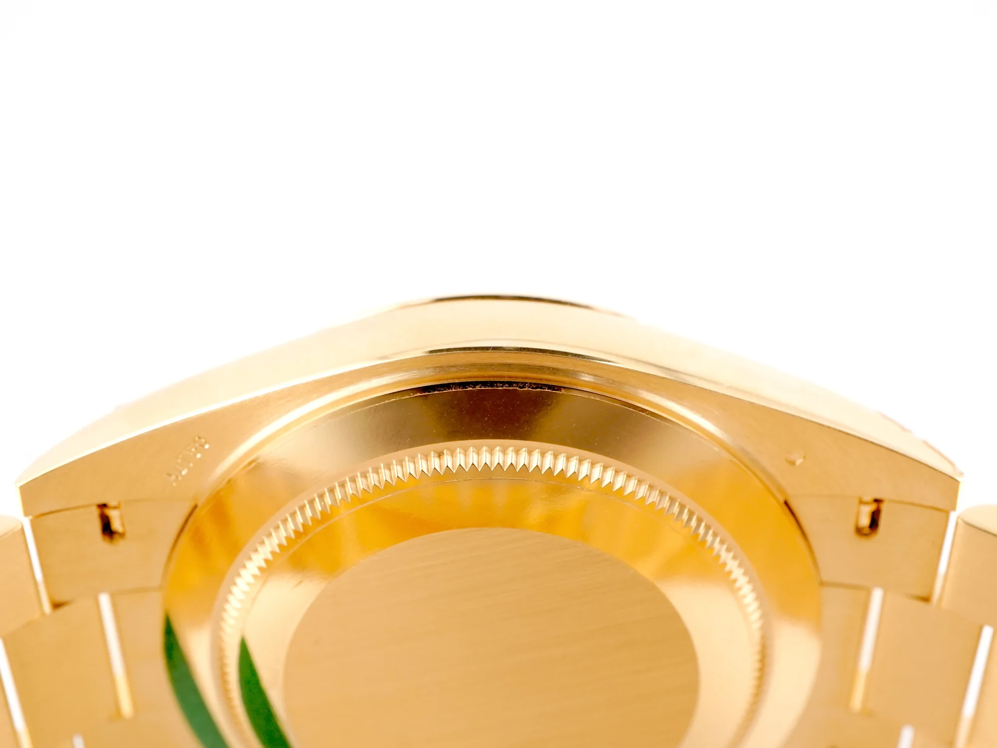 Rolex 228238 Day-Date 40 mm 18K Yellow Gold Silver Dial President Bracelet Box and Papers 2025 - Image 9