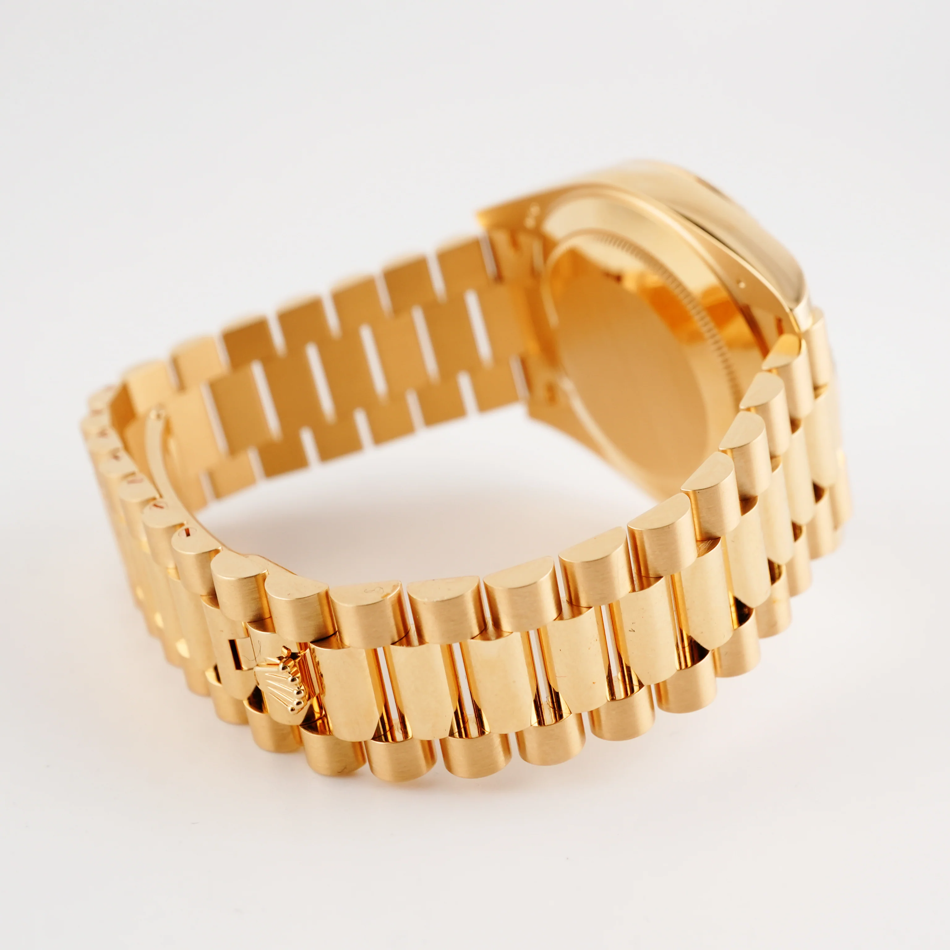 Rolex 228238 Day-Date 40 mm 18K Yellow Gold Silver Index Dial President Bracelet Complete Set 2026 - Image 6