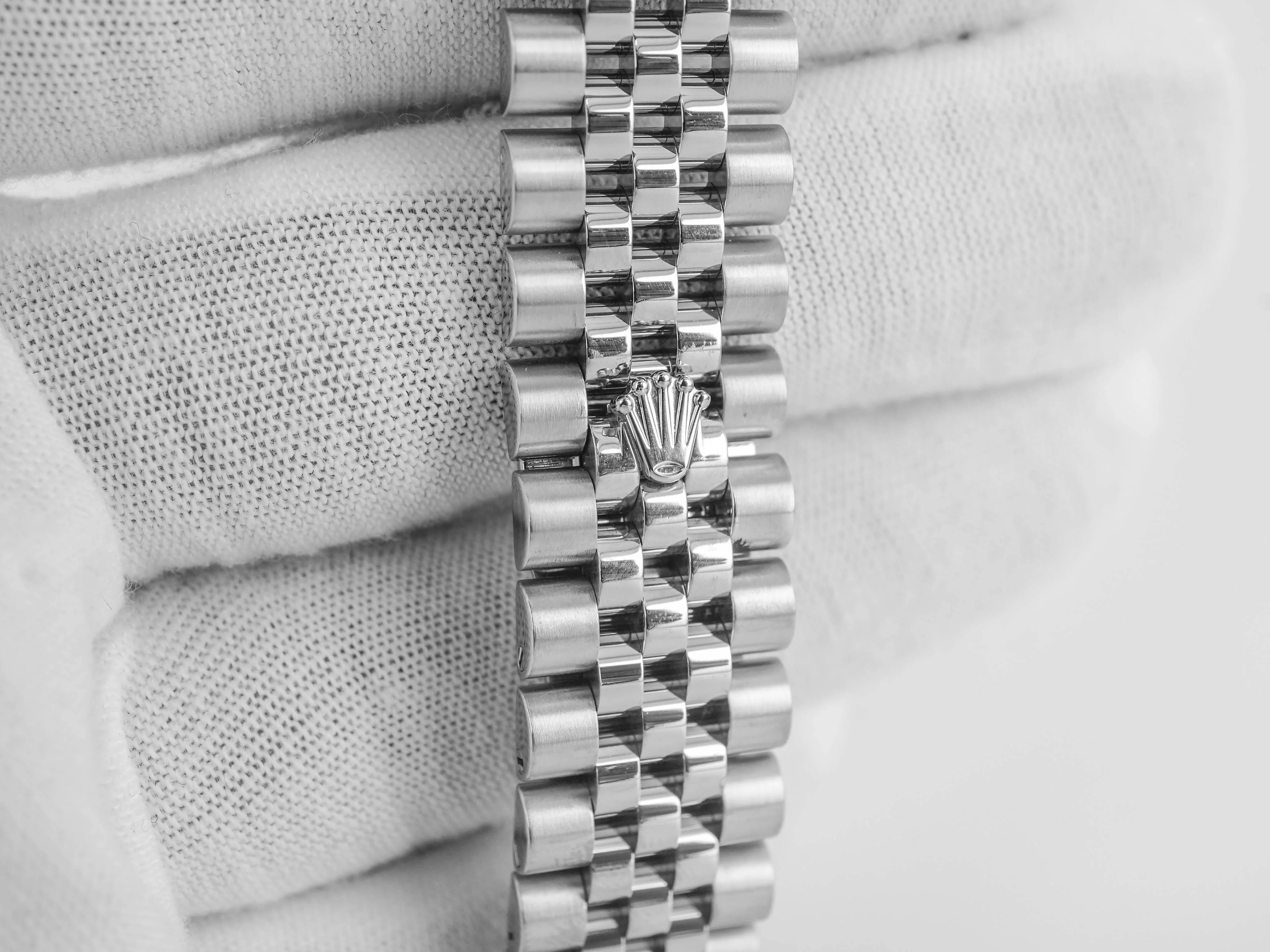 Rolex 278274 Datejust 31 mm Fluted Bezel Dark Grey Roman Dial Jubilee Bracelet Box and Papers 2020 - Image 5