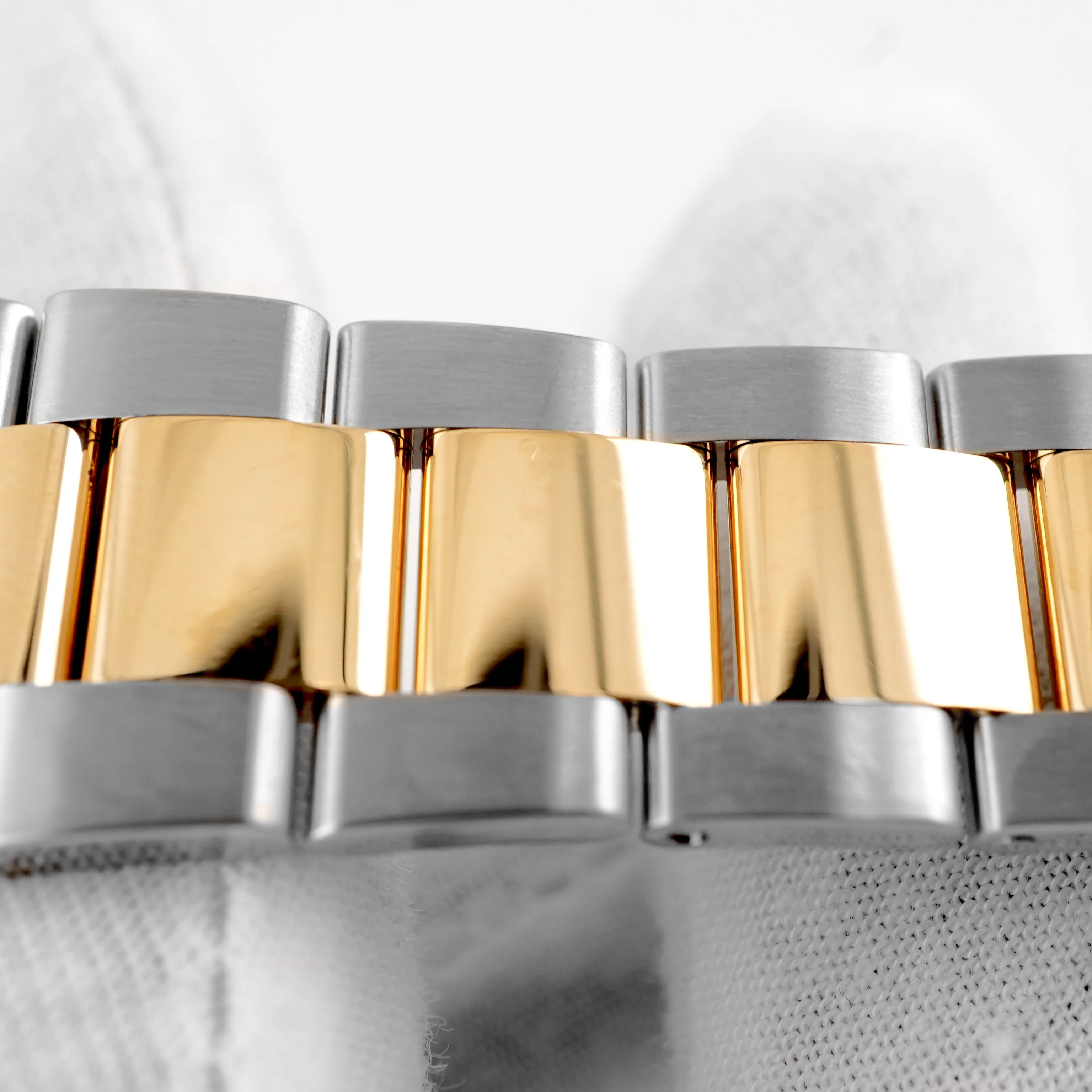 Rolex 326933 Sky-Dweller 42 mm Fluted Bezel White Index Dial Oyster Bracelet Box and Papers 2020 - Image 6