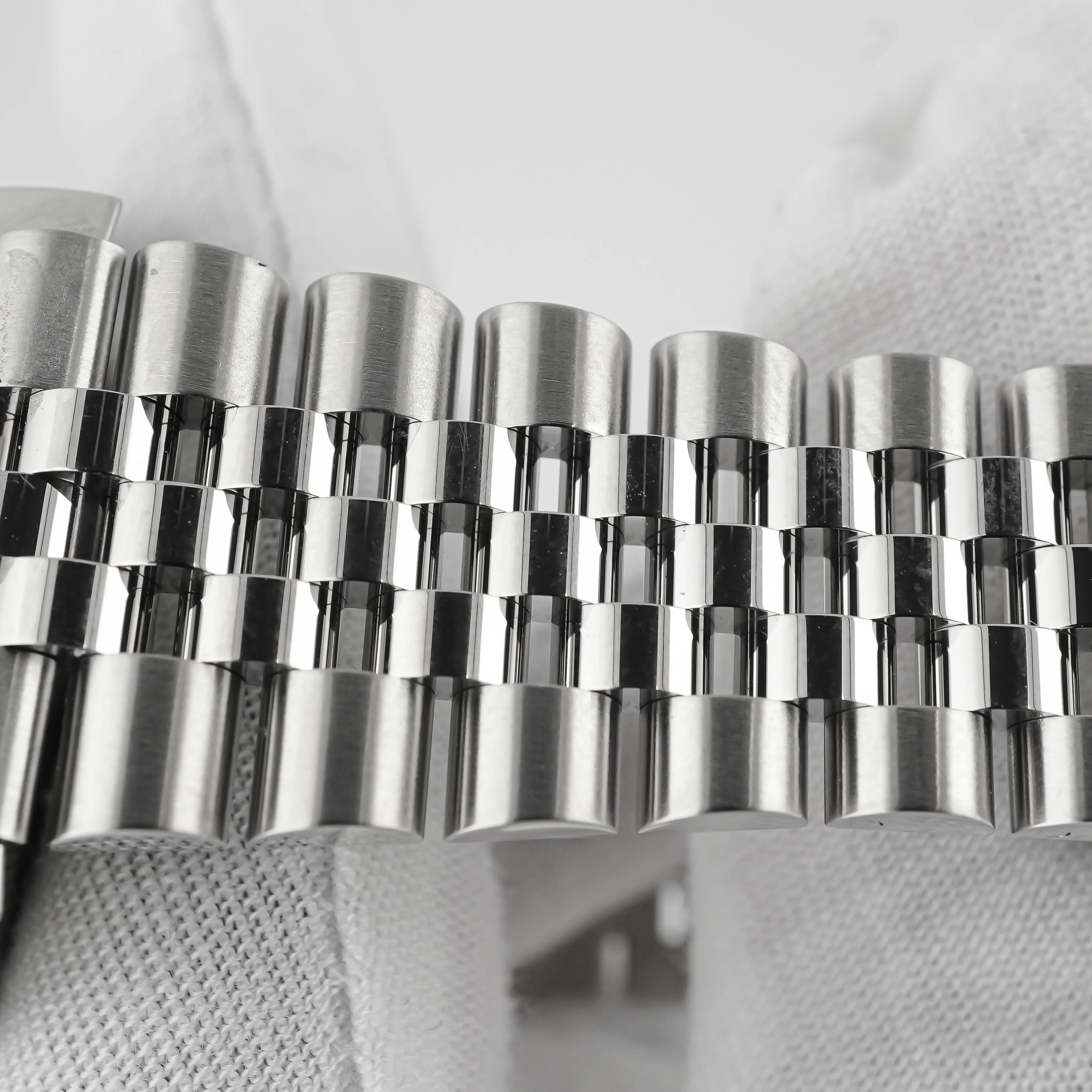Rolex 326934 Sky-Dweller 42 mm Fluted Bezel Black Index Dial Jubilee Bracelet Box and Papers 2023 - Image 5