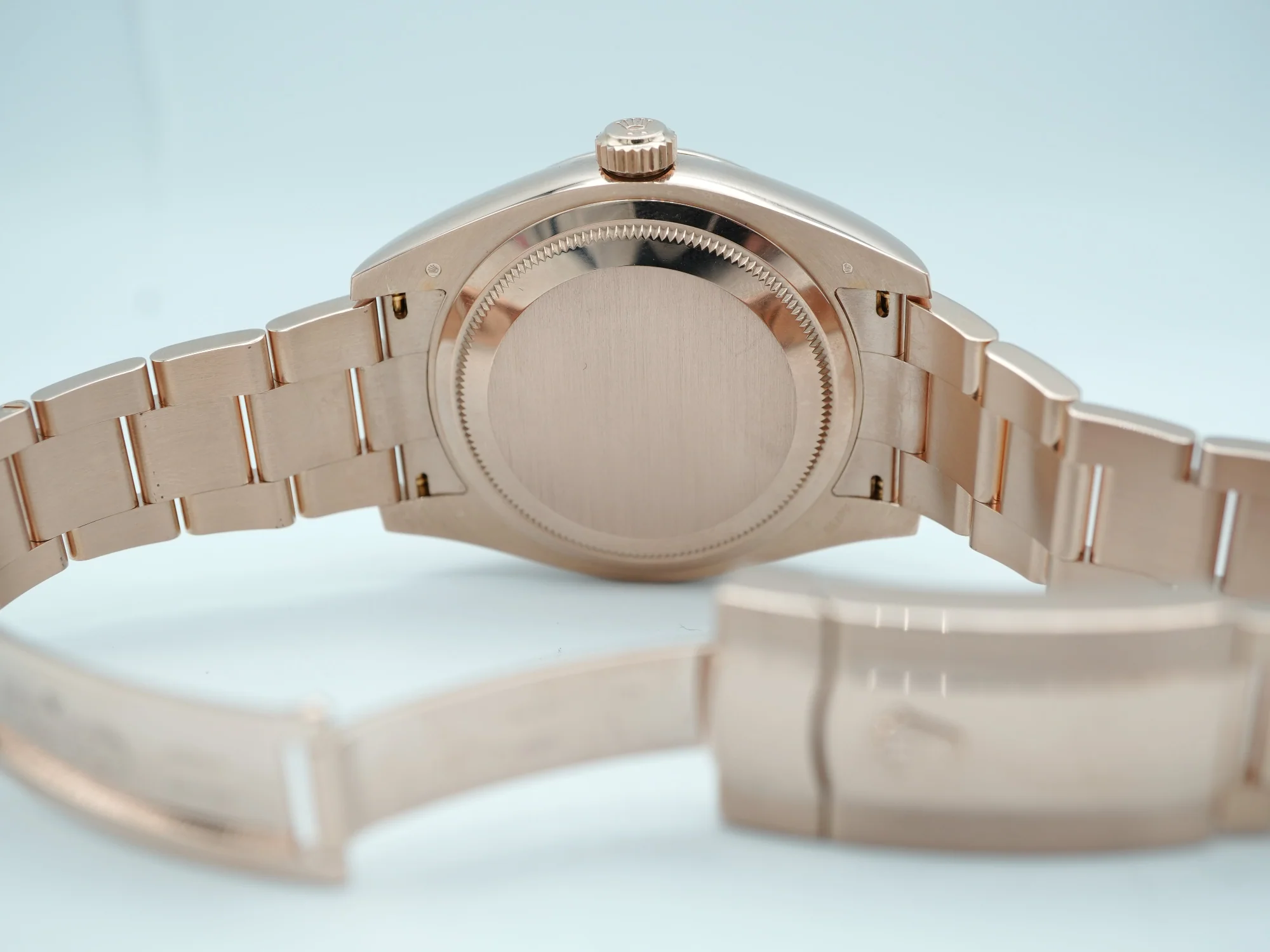 Rolex 326935 Sky-Dweller 42 mm 18K Rose Gold White Dial Oyster Bracelet Box and Papers 2020 - Image 10
