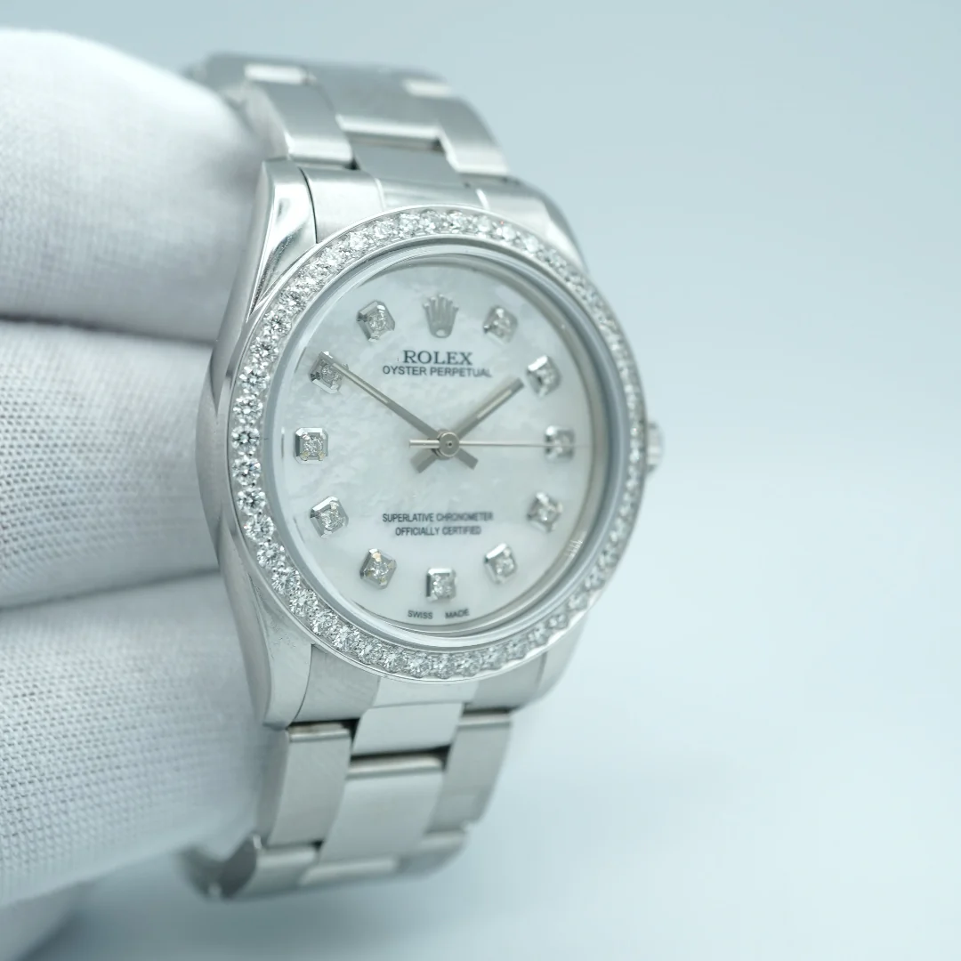 Rolex 67180 Oyster Perpetual 31 mm Silver Custom Diamond Dial Custom Diamond Bezel Oyster Bracelet 1996 - Image 4