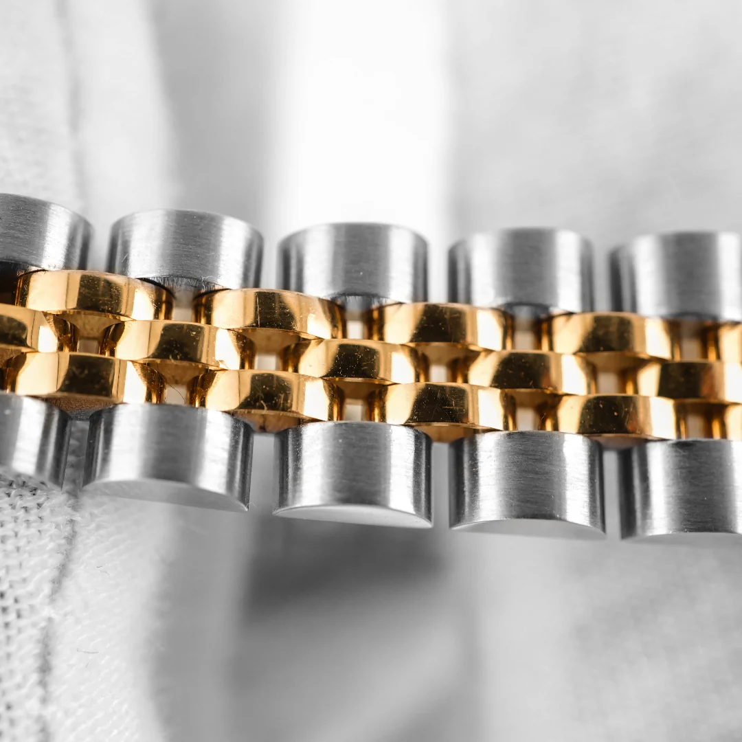Rolex 69173 Lady-Datejust 26 mm Black Diamond Dial Jubilee Bracelet Box and Papers 1994 - Image 7