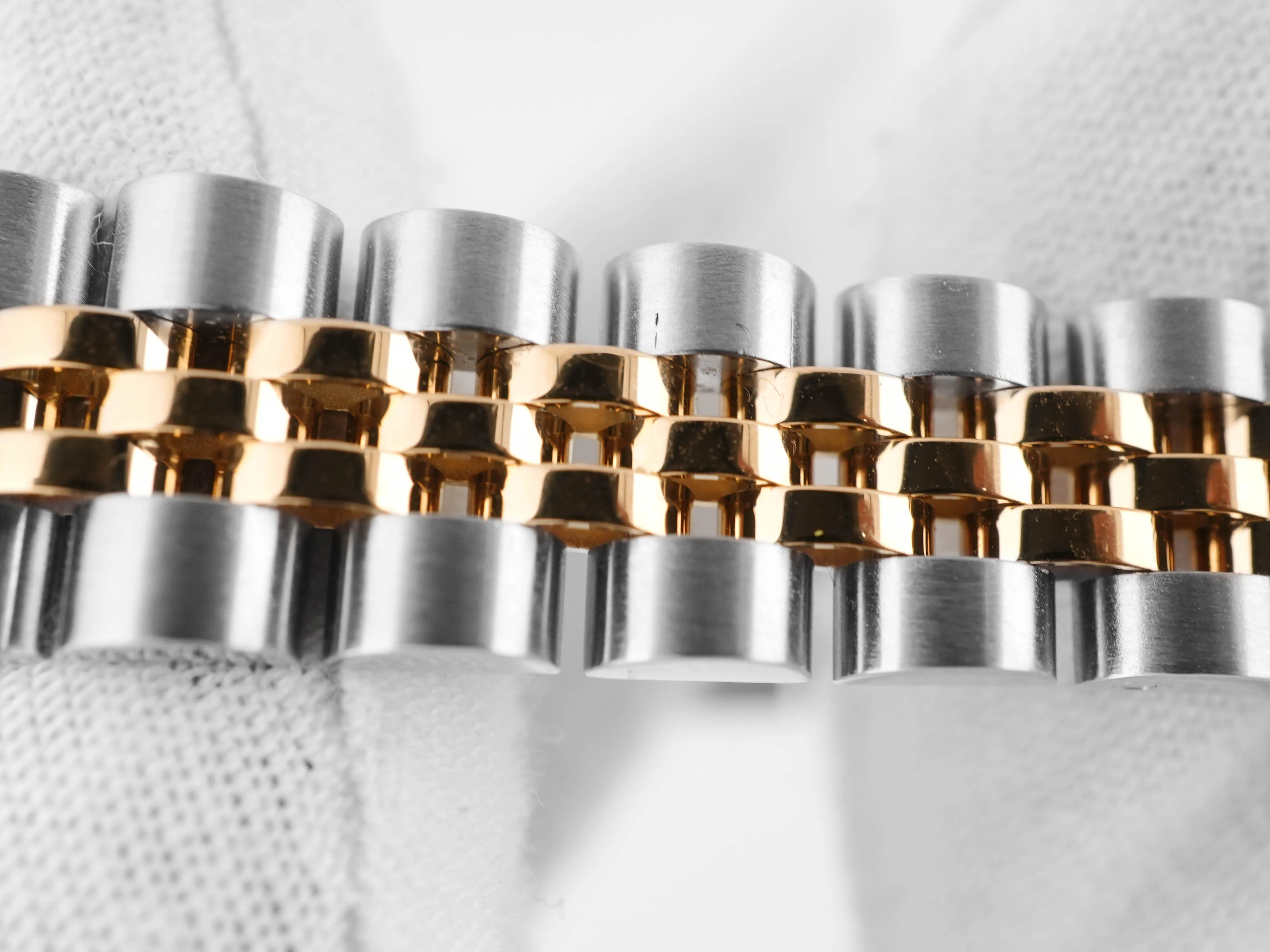 Rolex 69173 Lady-Datejust 26 mm Champagne Index Dial Jubilee Bracelet Complete Set 1994 - Image 6