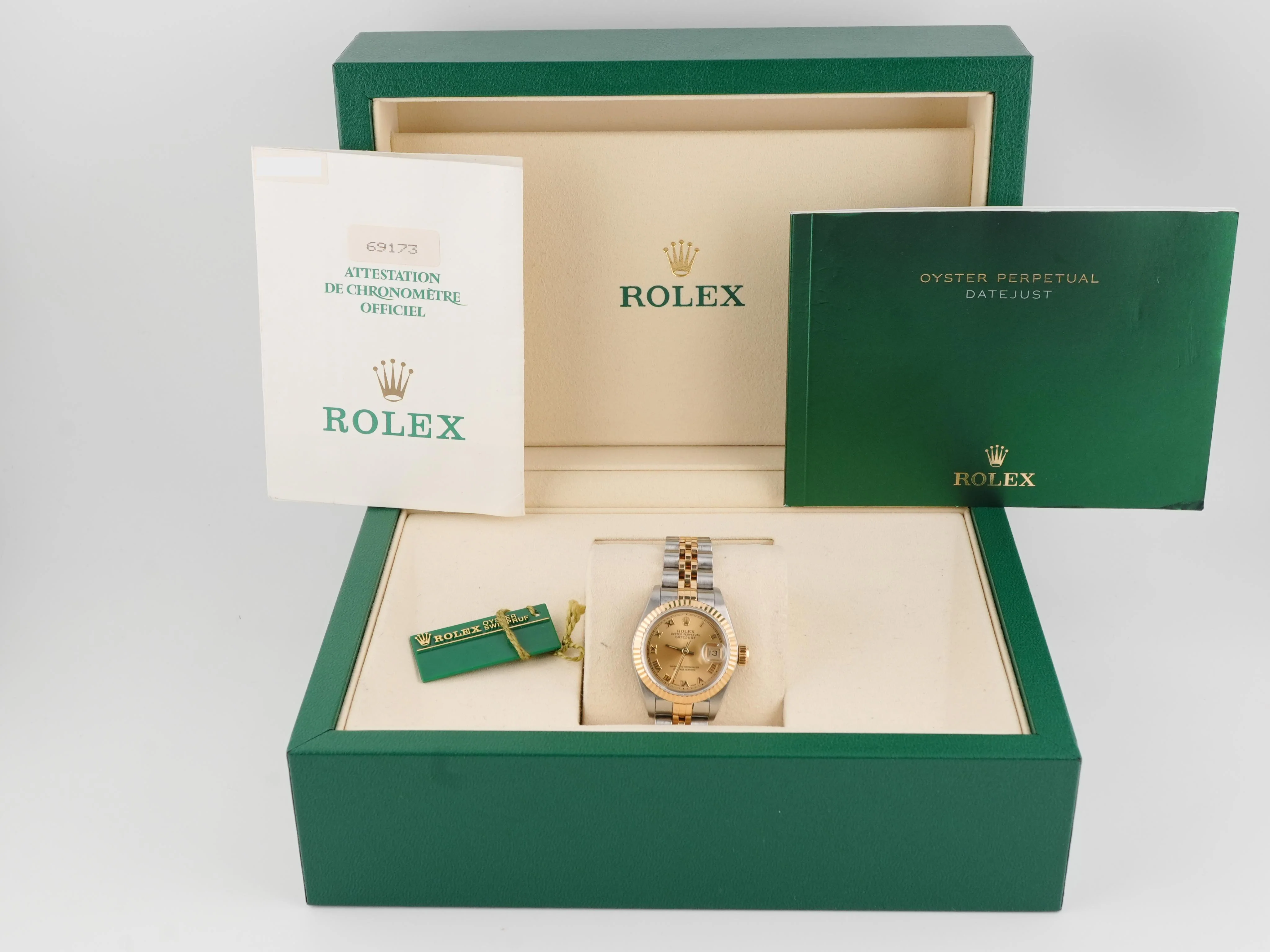 Rolex 69173 Lady-Datejust 26 mm Champagne Roman Dial Jubilee Bracelet Box and Papers 1994 - Image 2