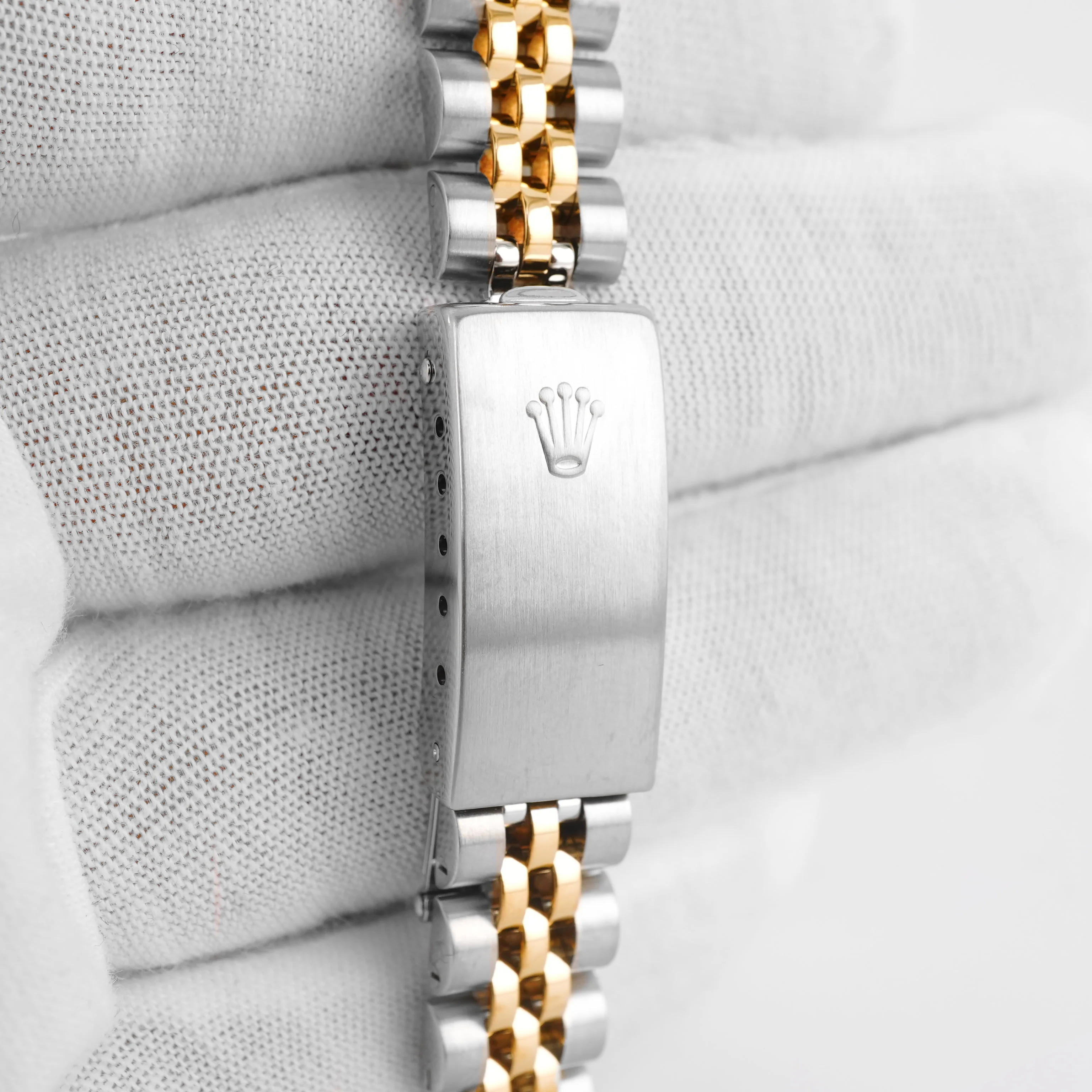 Rolex 69173 Lady-Datejust 26 mm Ivory Arabic Dial Jubilee Bracelet Box and Papers 1999 - Image 5